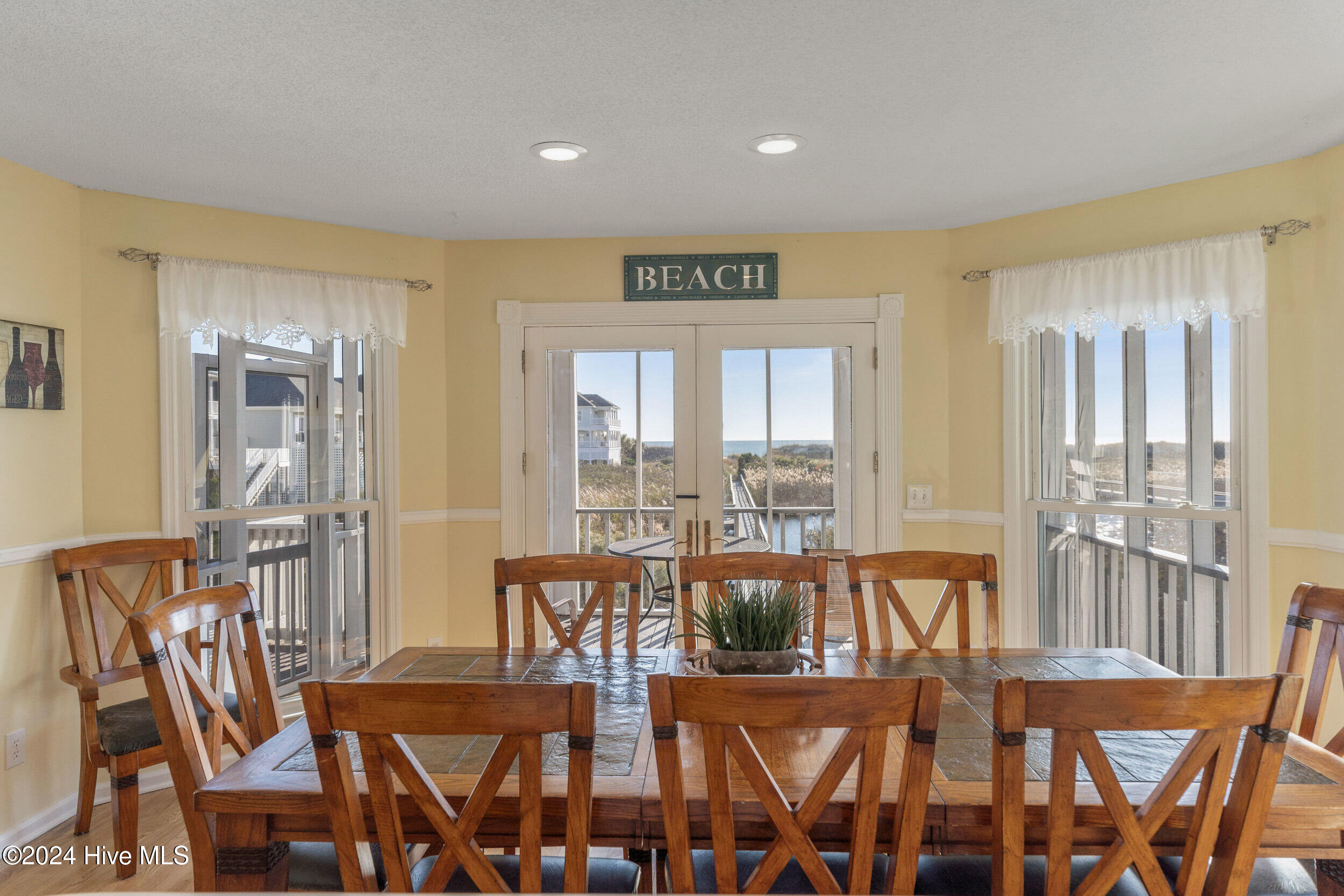 6701 Loggerhead Court