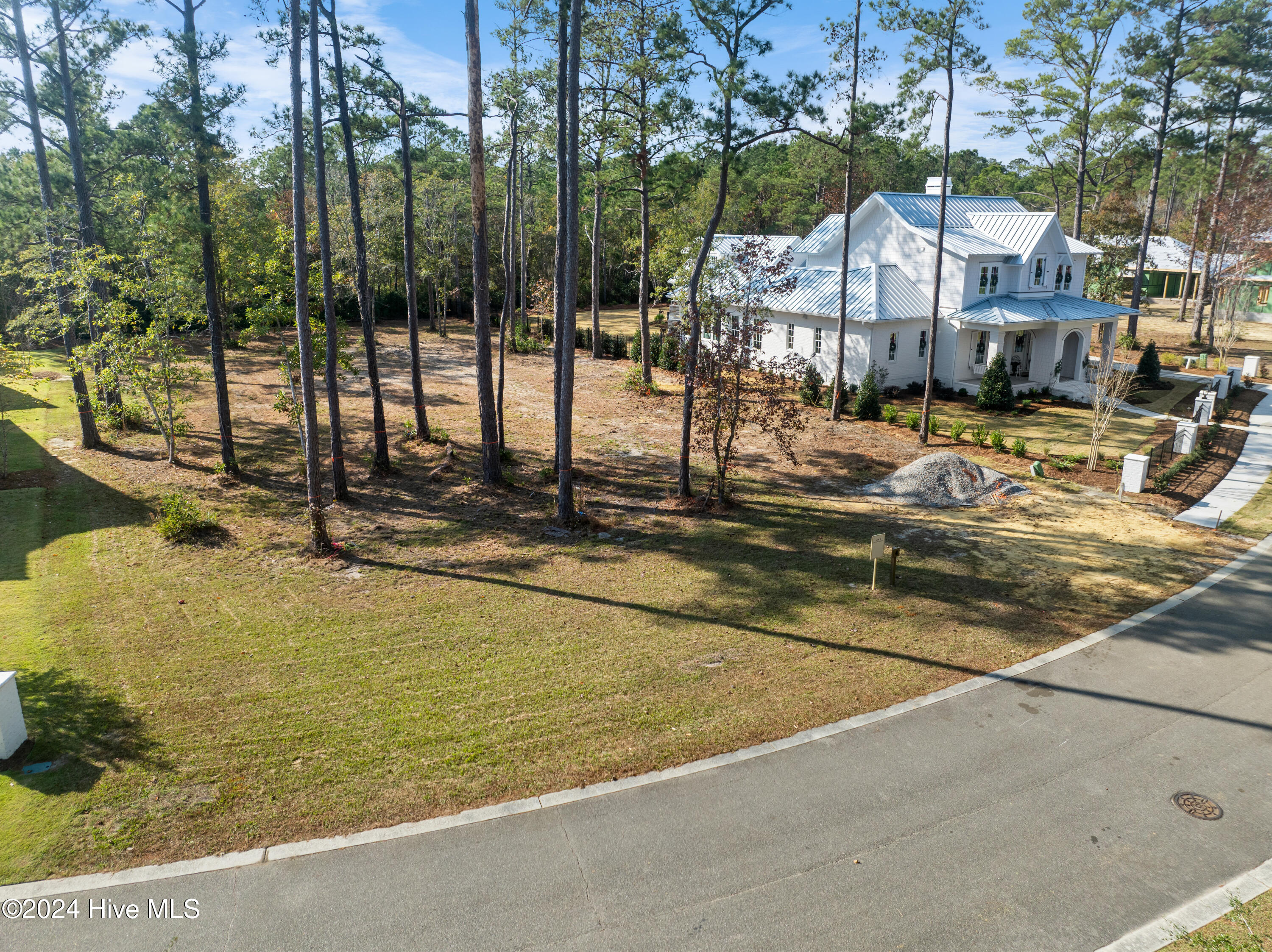 7246 Saddleworth Trail