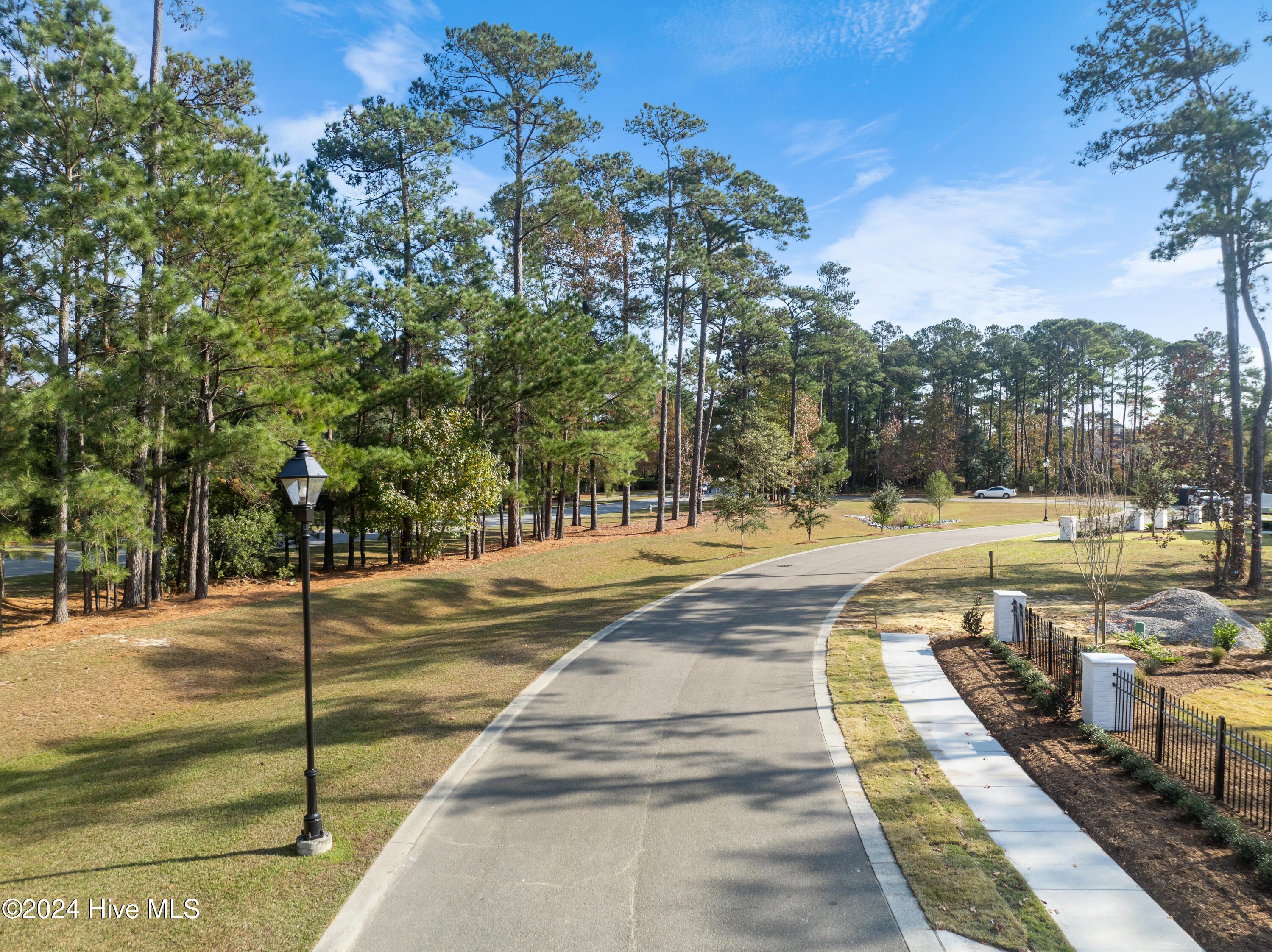 7246 Saddleworth Trail