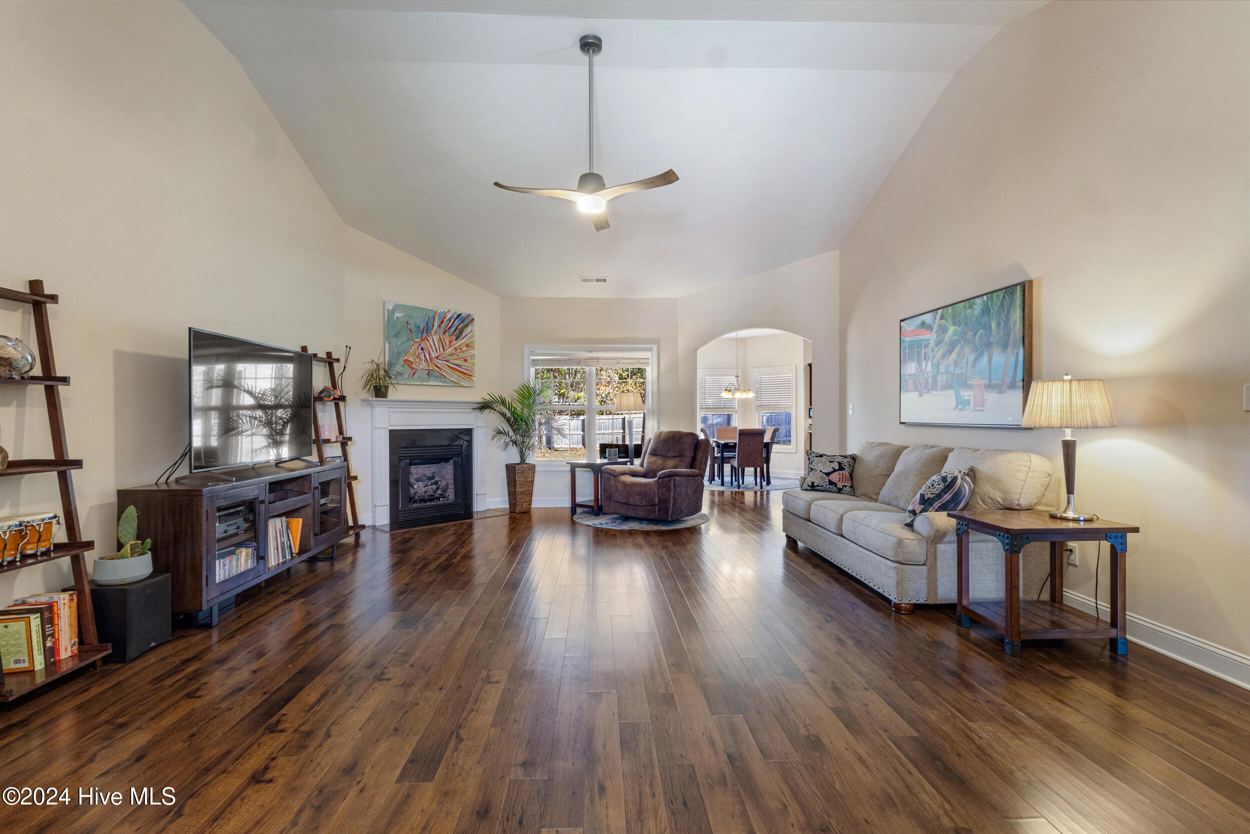 238 Mississippi Drive