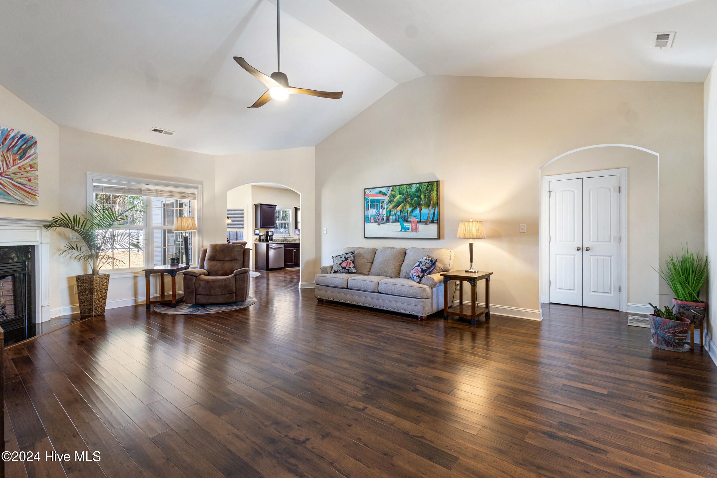 238 Mississippi Drive