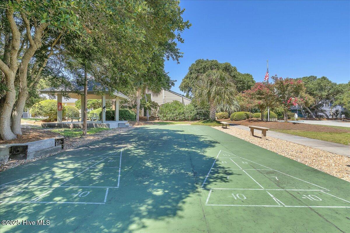 2005 Surfrider Court