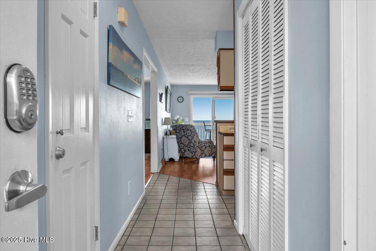 2005 Surfrider Court