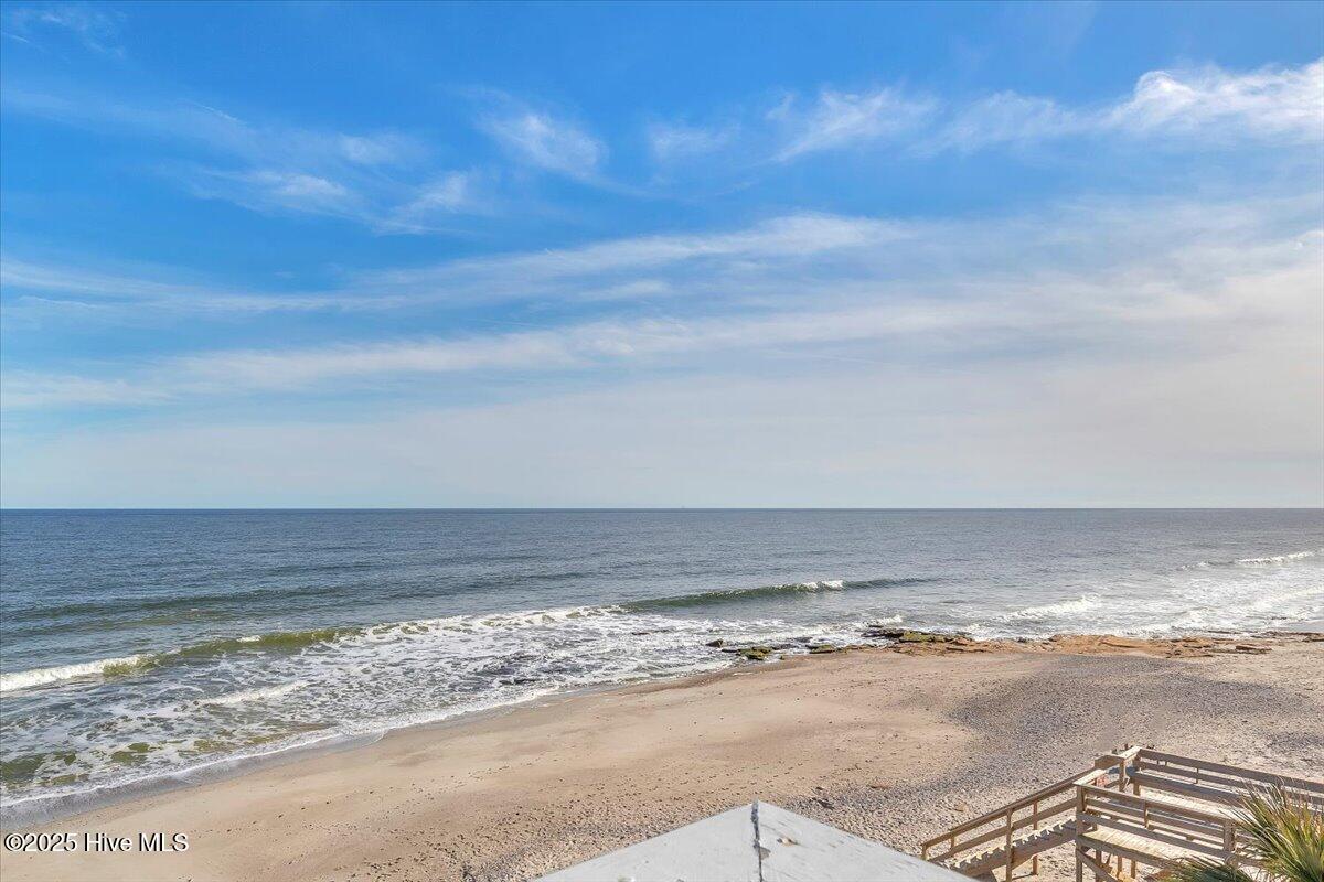 2005 Surfrider Court