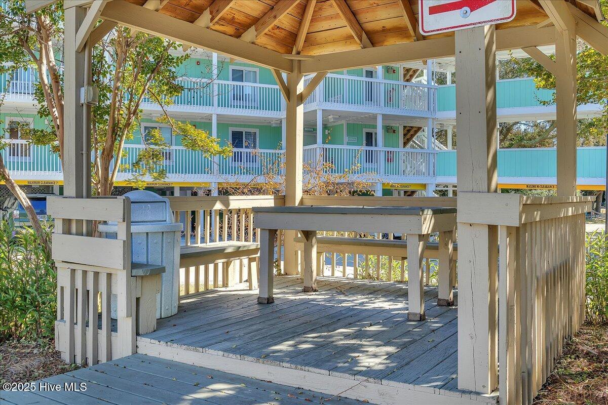 2005 Surfrider Court