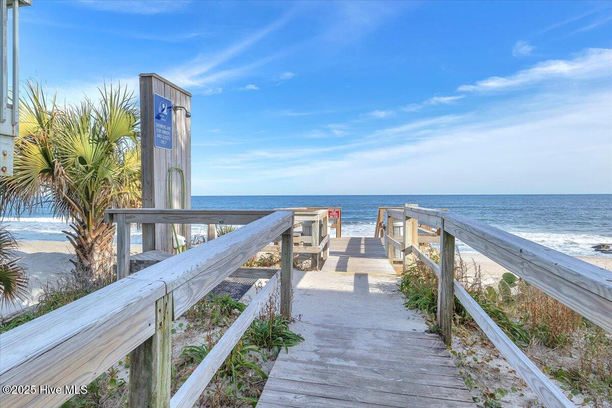 2005 Surfrider Court