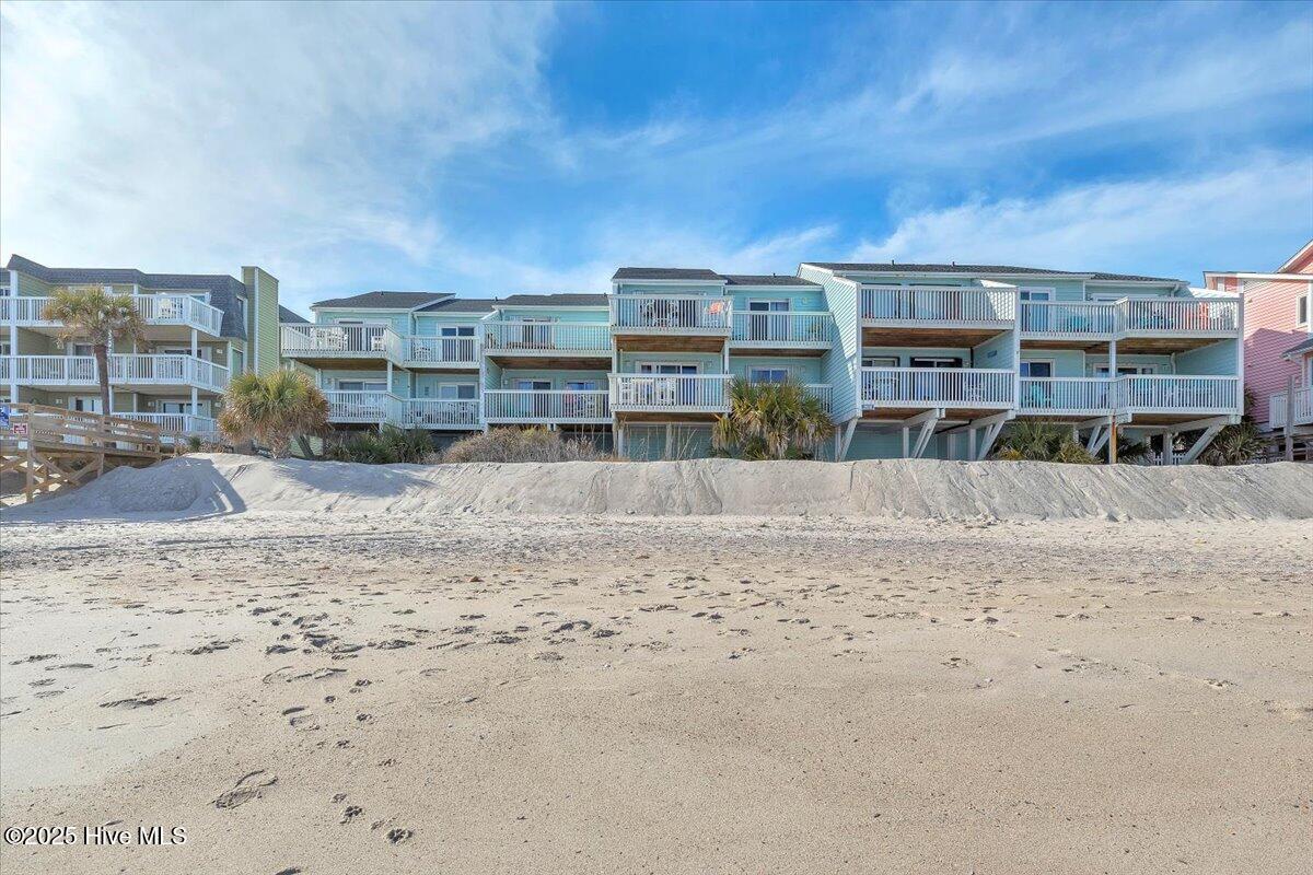 2005 Surfrider Court