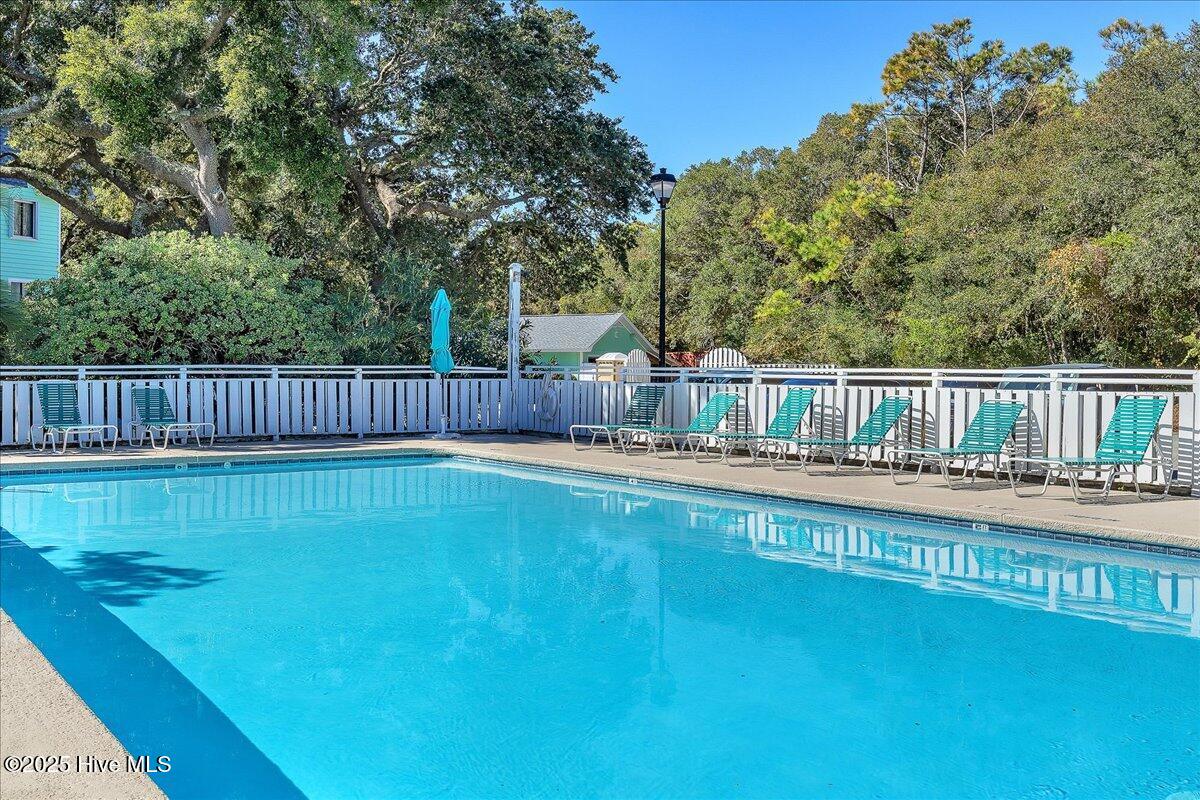 2005 Surfrider Court