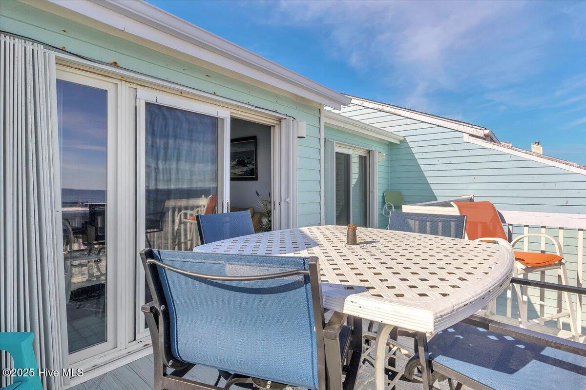 2005 Surfrider Court