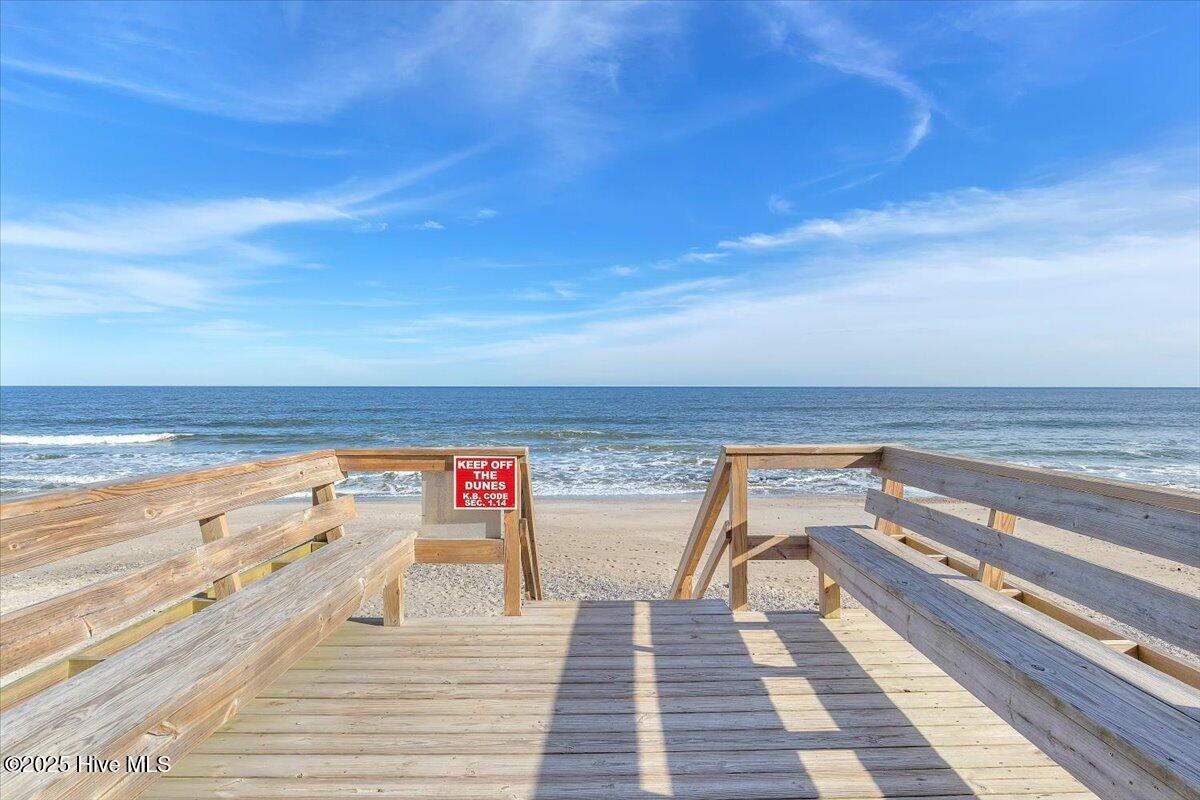 2005 Surfrider Court
