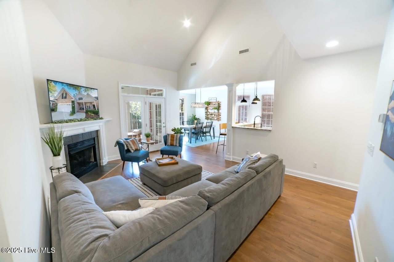 5140 Somersett Lane
