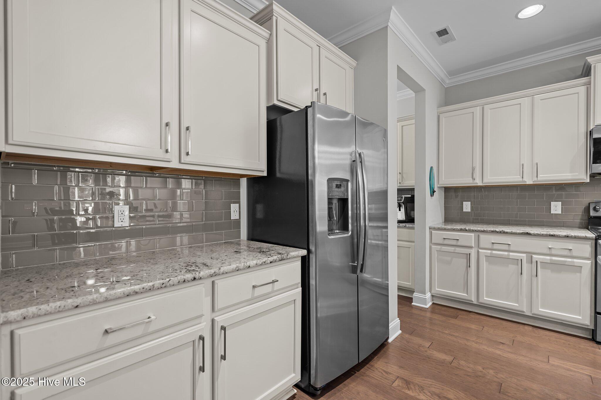 7801 Champlain Drive