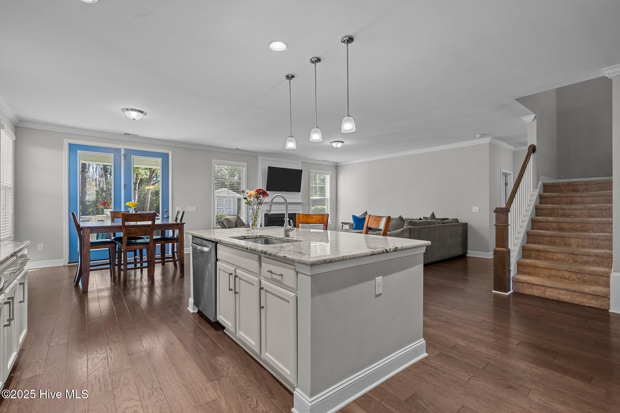 7801 Champlain Drive