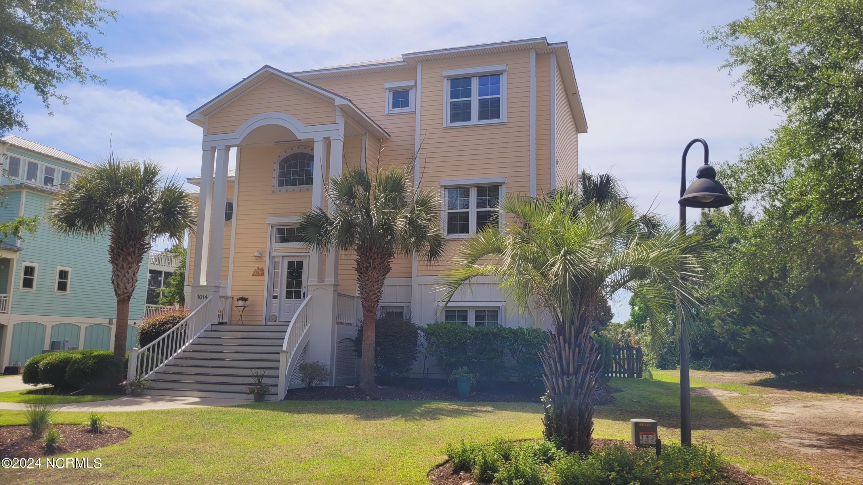 1014 Bennet Lane