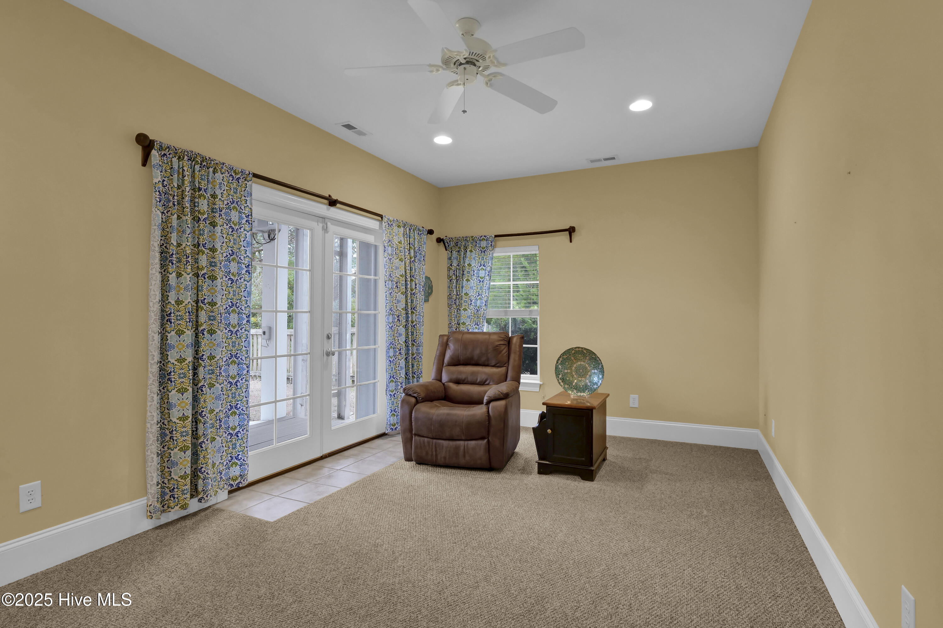 1014 Bennet Lane