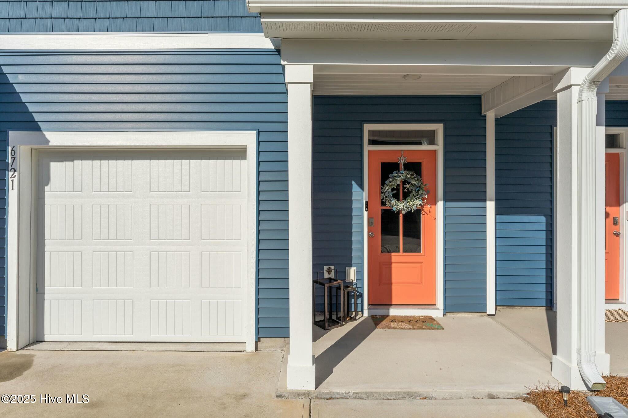 6721 White Shark Way