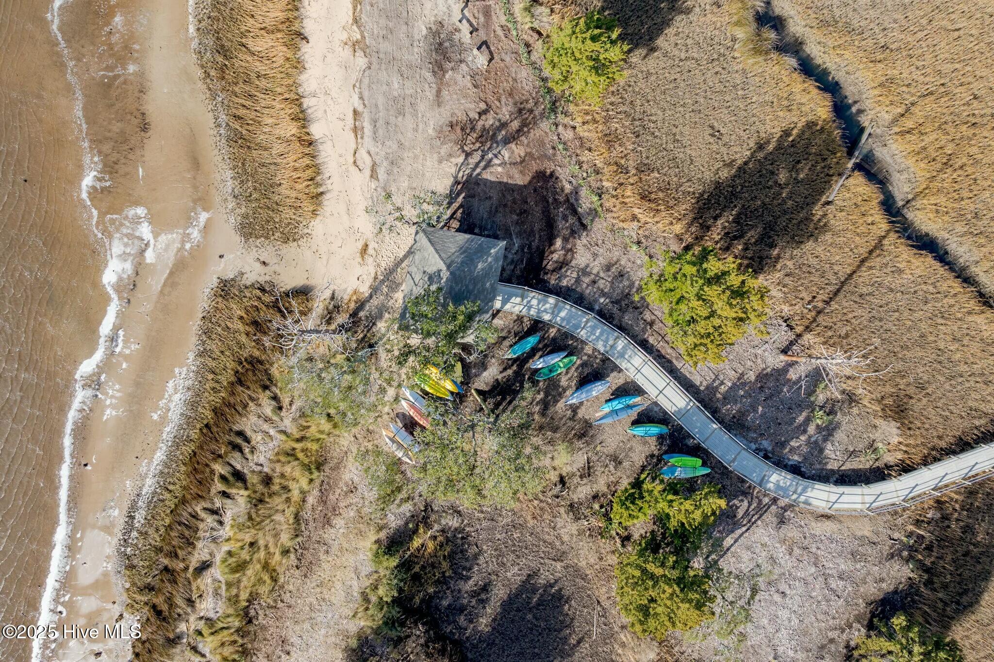 6721 White Shark Way