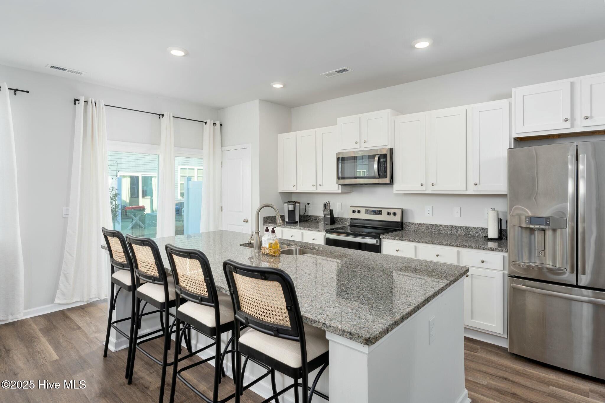 6721 White Shark Way