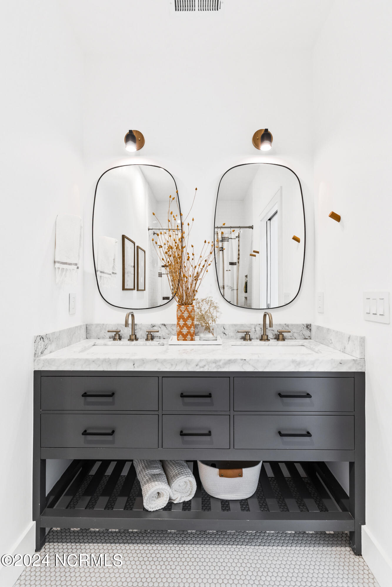 1949 Loblolly Landing Lane