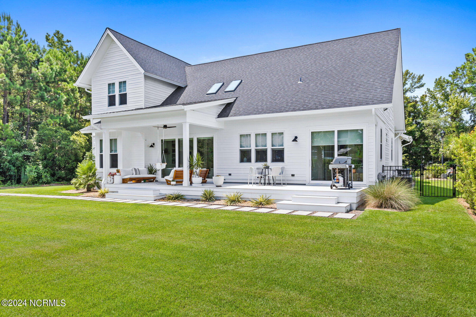 1949 Loblolly Landing Lane