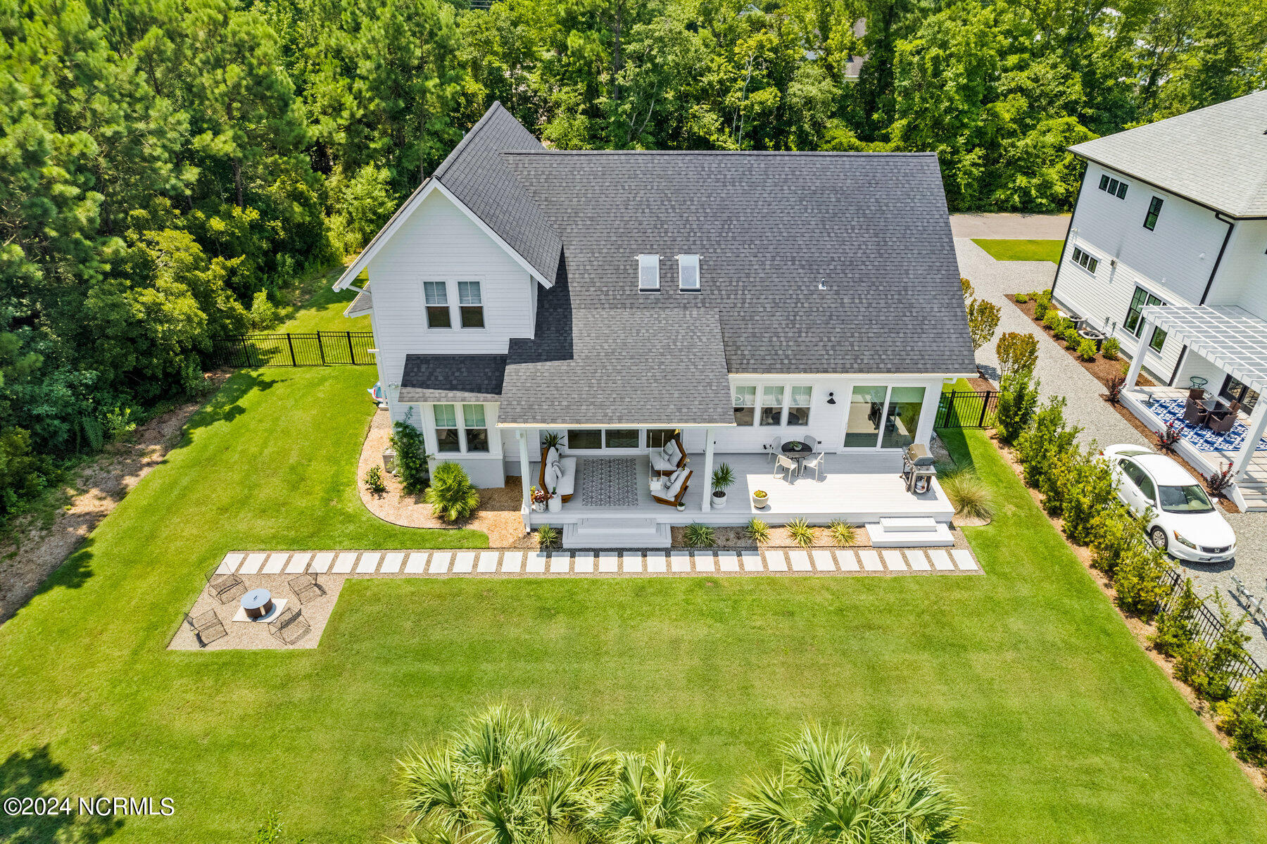 1949 Loblolly Landing Lane