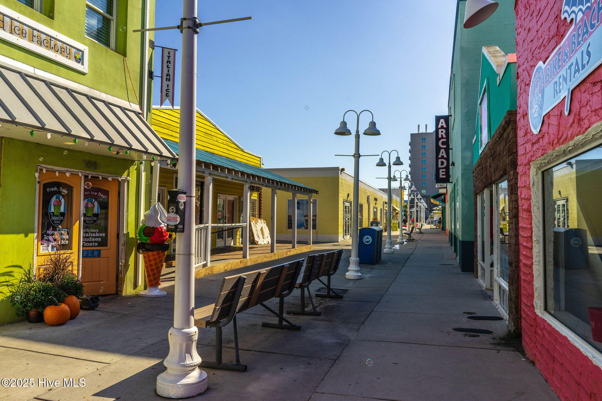 1311 S Lake Park Boulevard, 14b