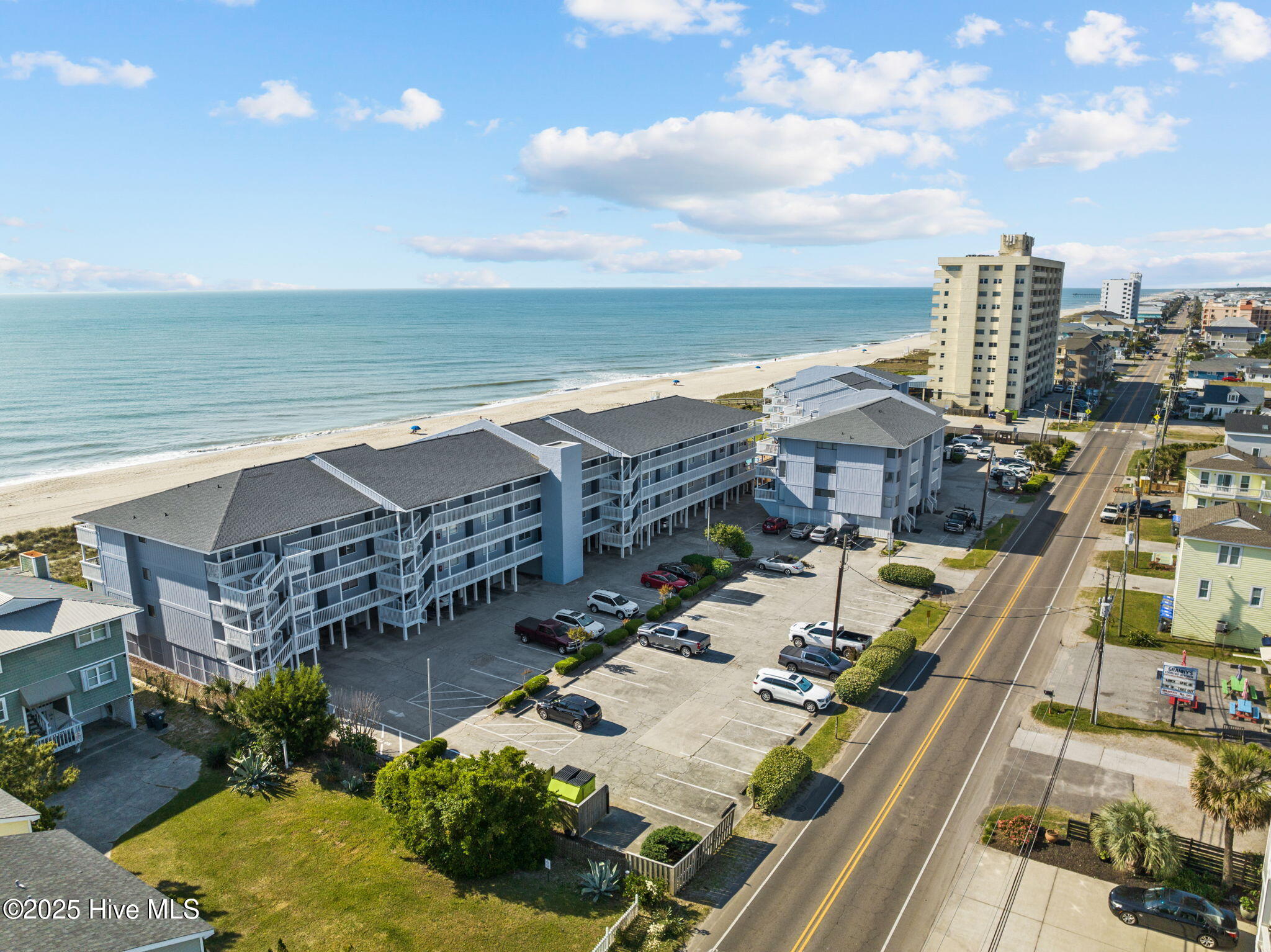 1311 S Lake Park Boulevard, 14b