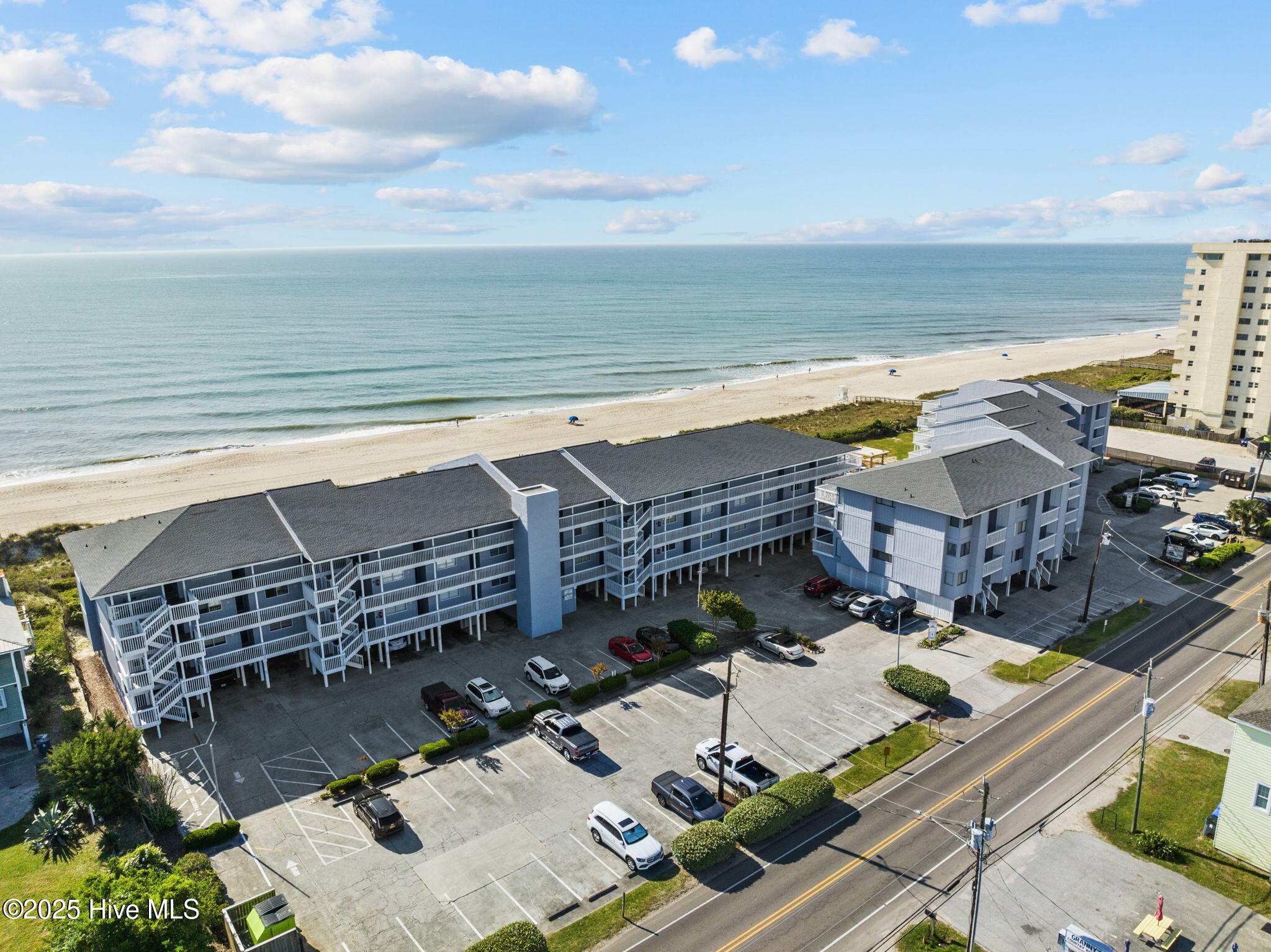 1311 S Lake Park Boulevard, 14b