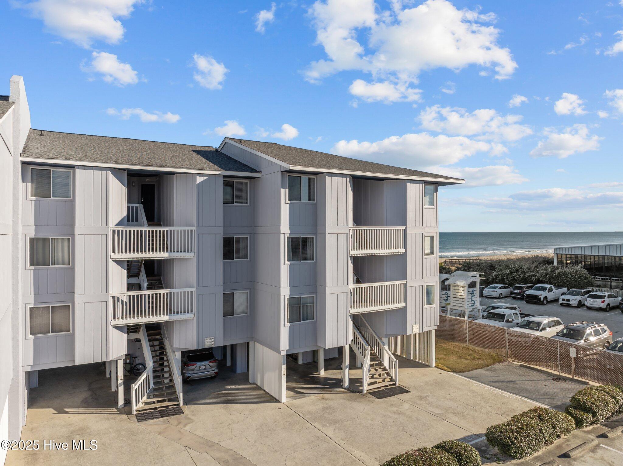 1311 S Lake Park Boulevard, 14b