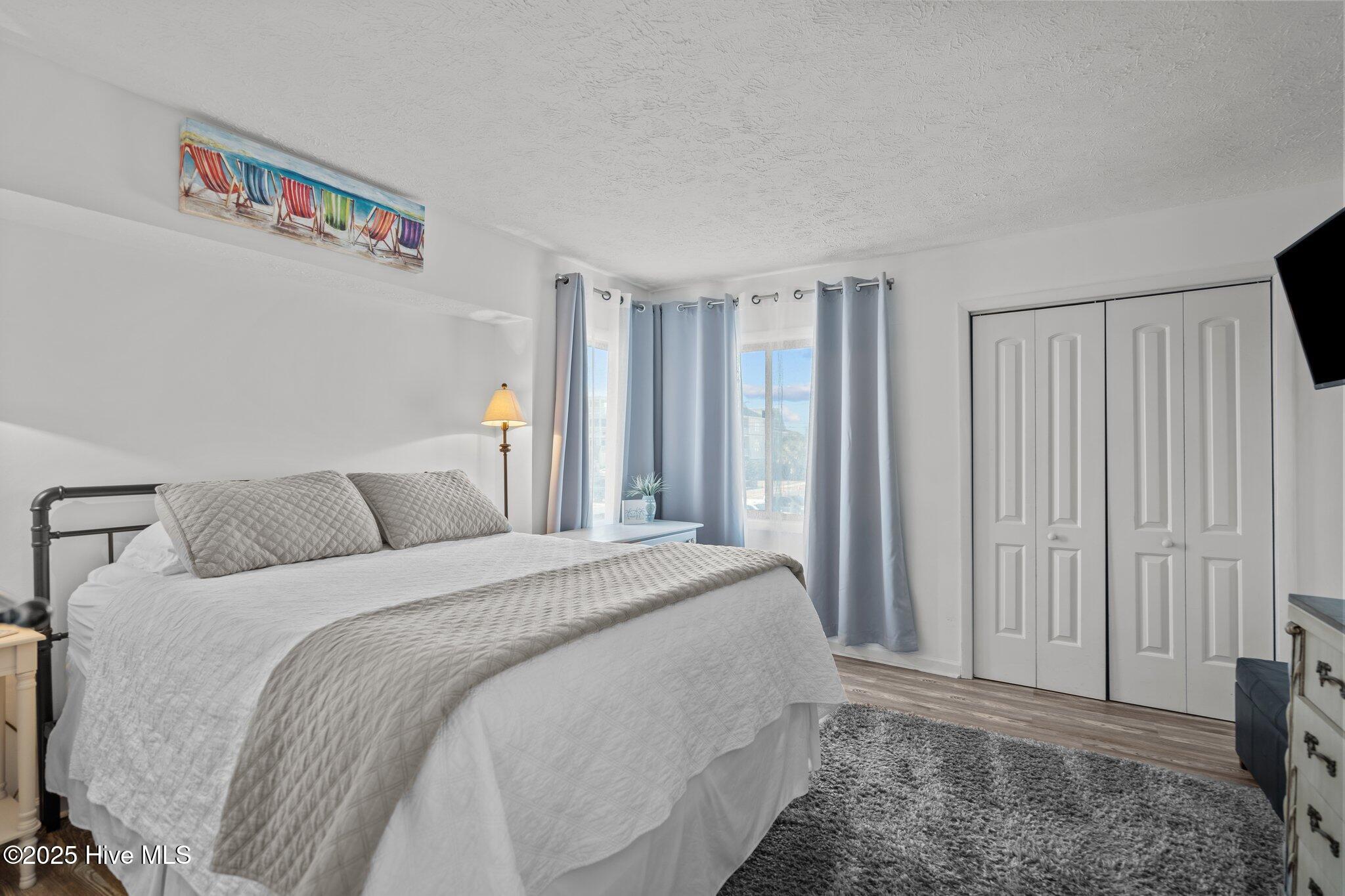 1311 S Lake Park Boulevard, 14b