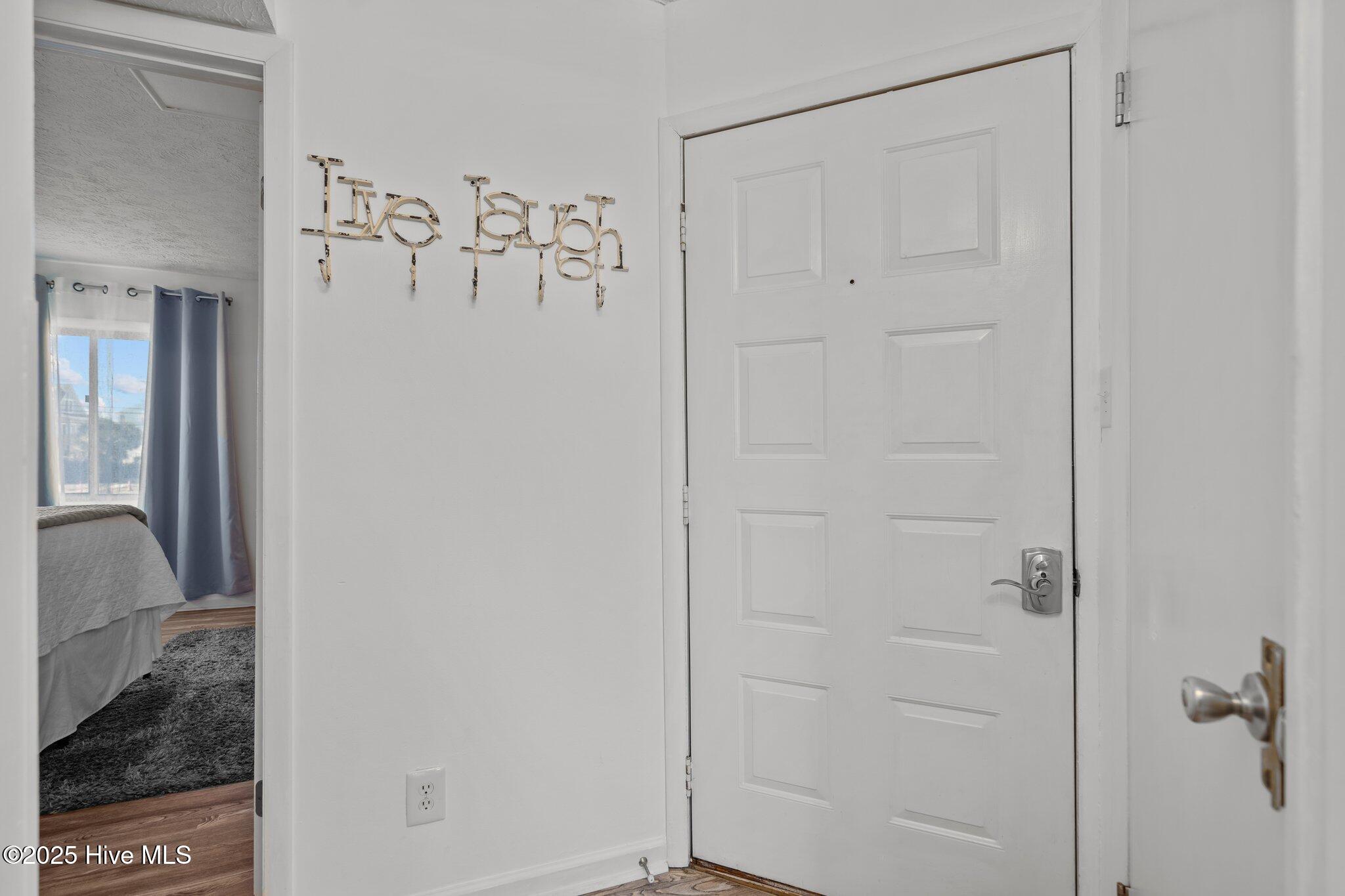 1311 S Lake Park Boulevard, 14b