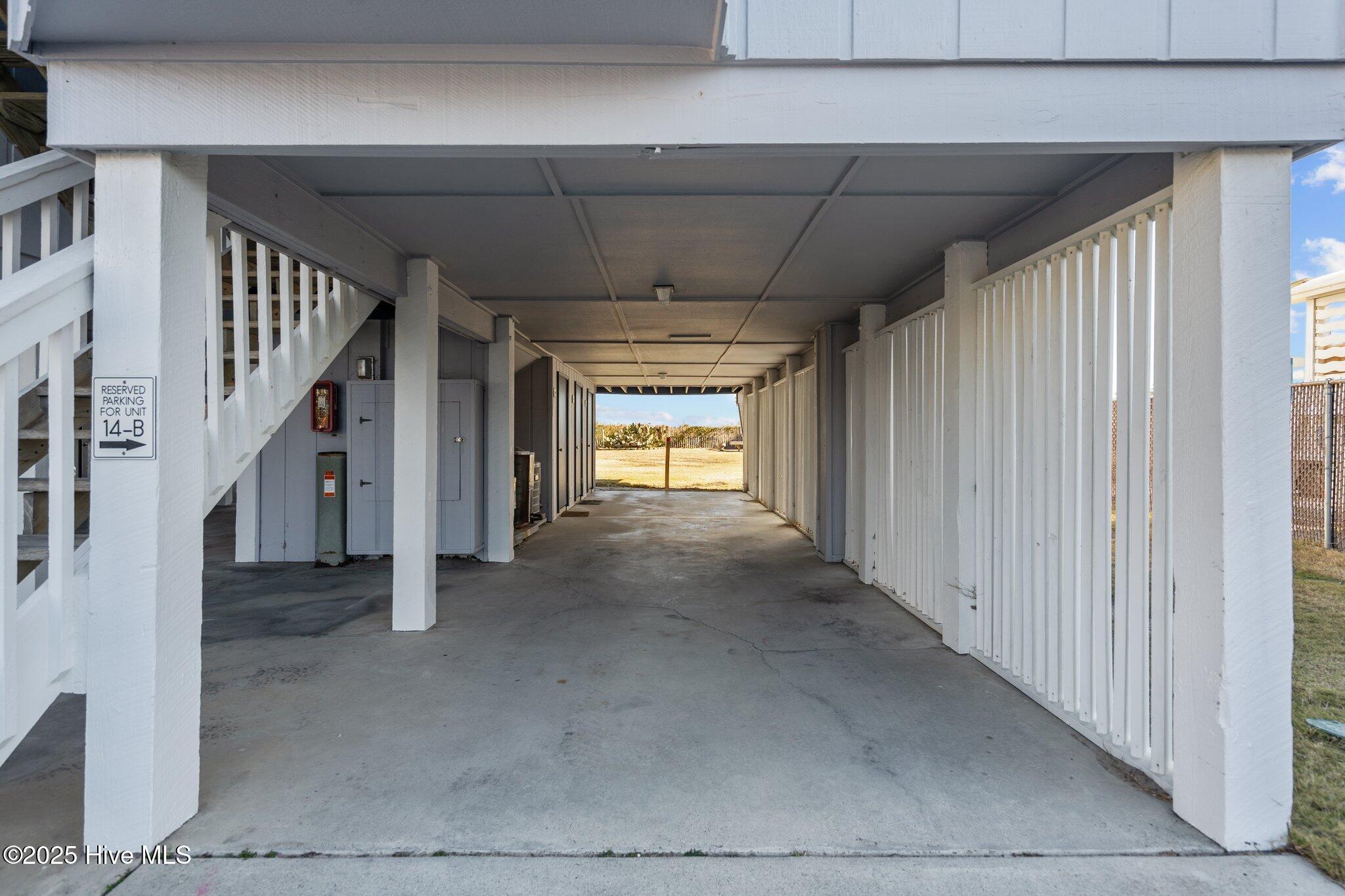 1311 S Lake Park Boulevard, 14b