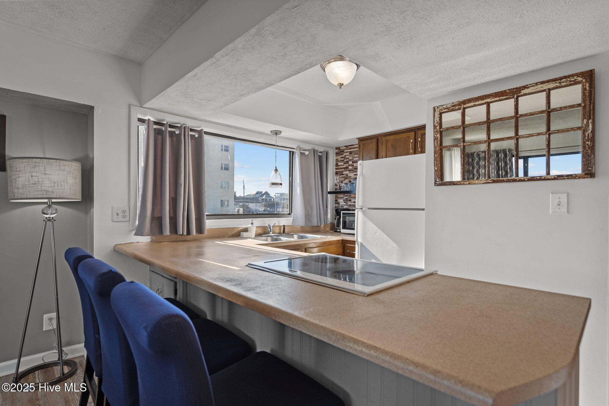 1311 S Lake Park Boulevard, 14b