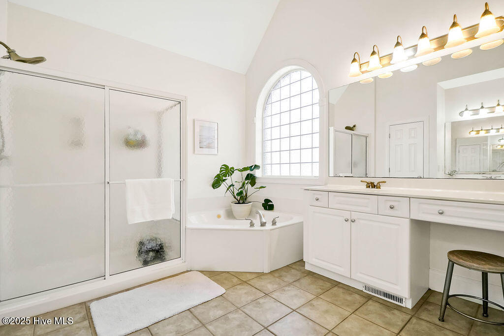 5019 Nicholas Creek Circle