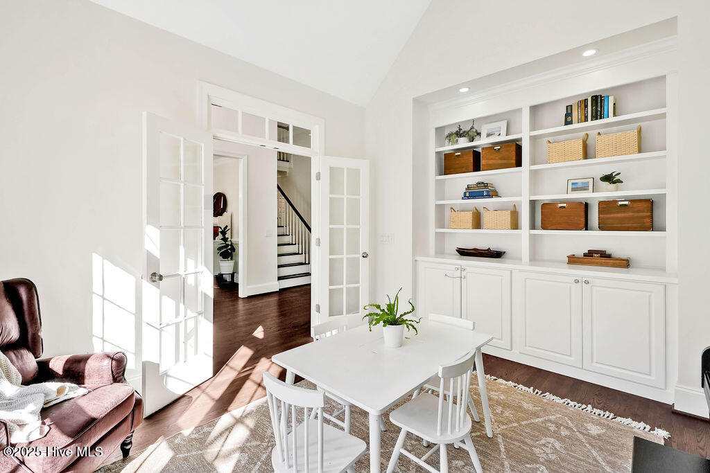 5019 Nicholas Creek Circle