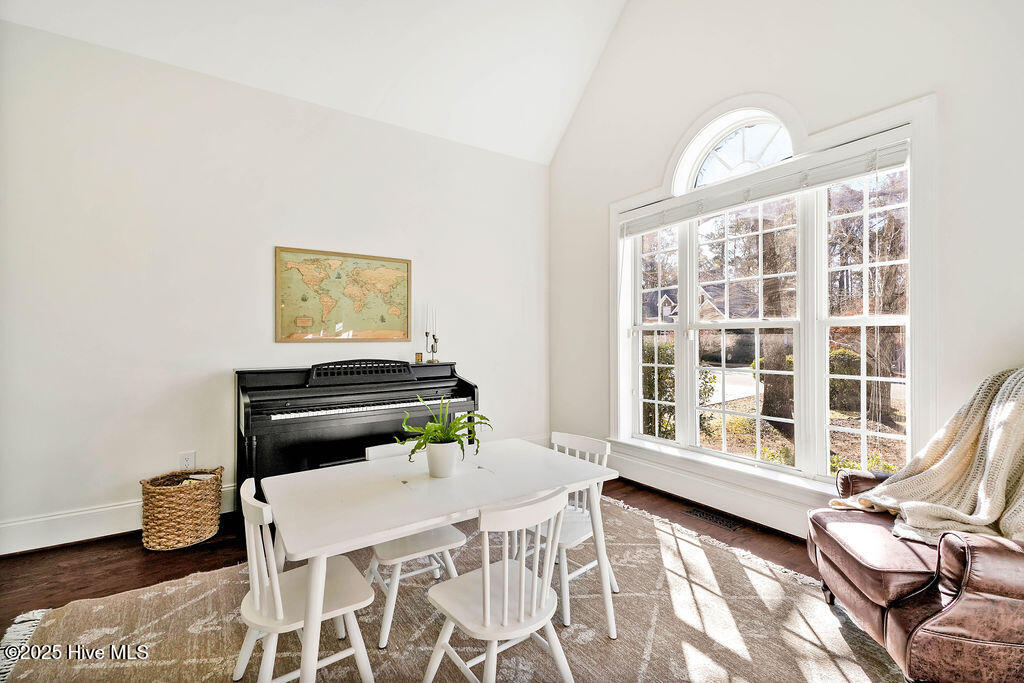 5019 Nicholas Creek Circle