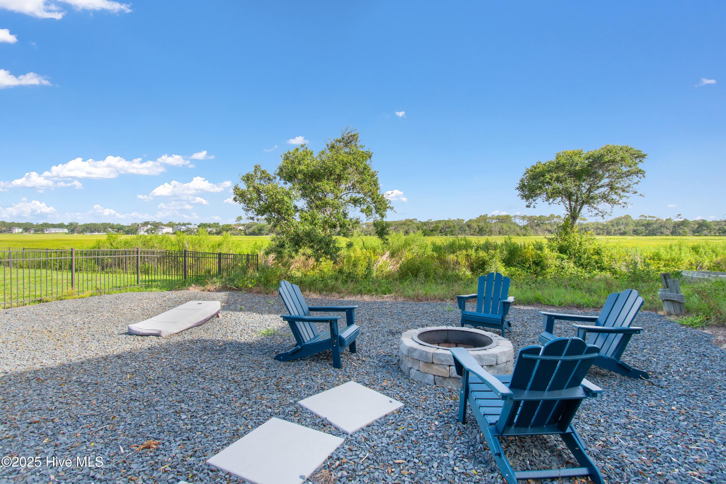 1012 W Pelican Drive