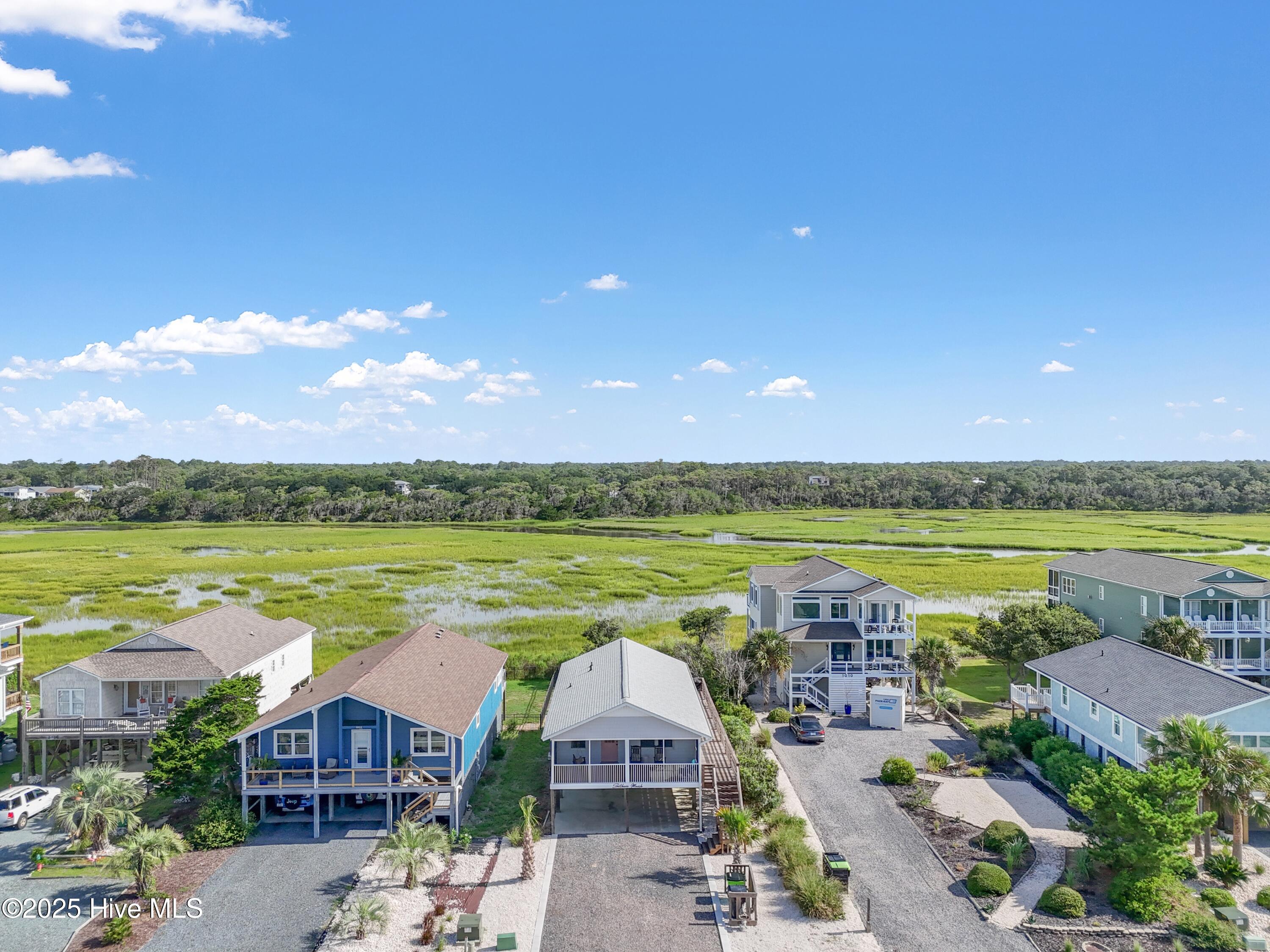 1012 W Pelican Drive