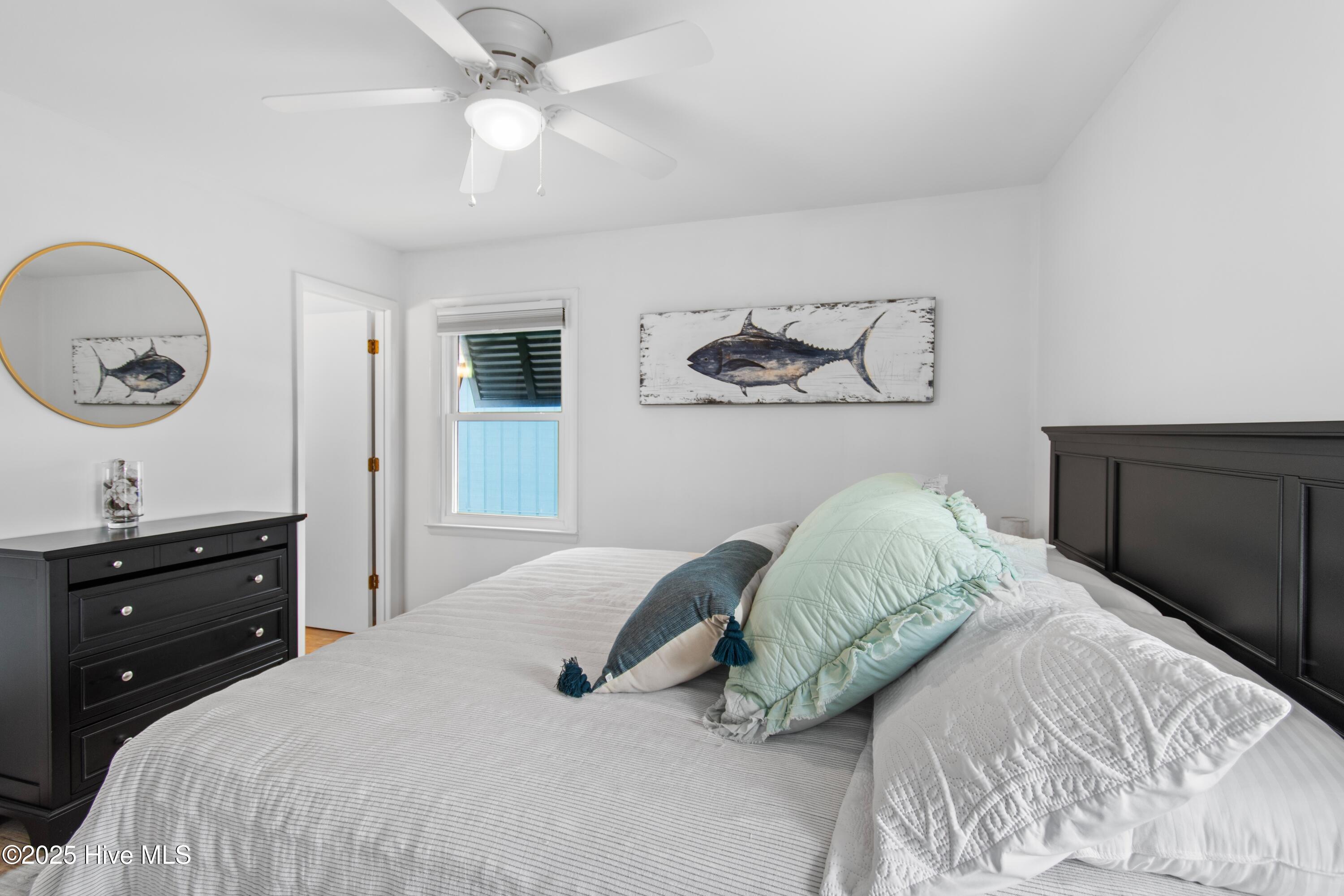 1012 W Pelican Drive