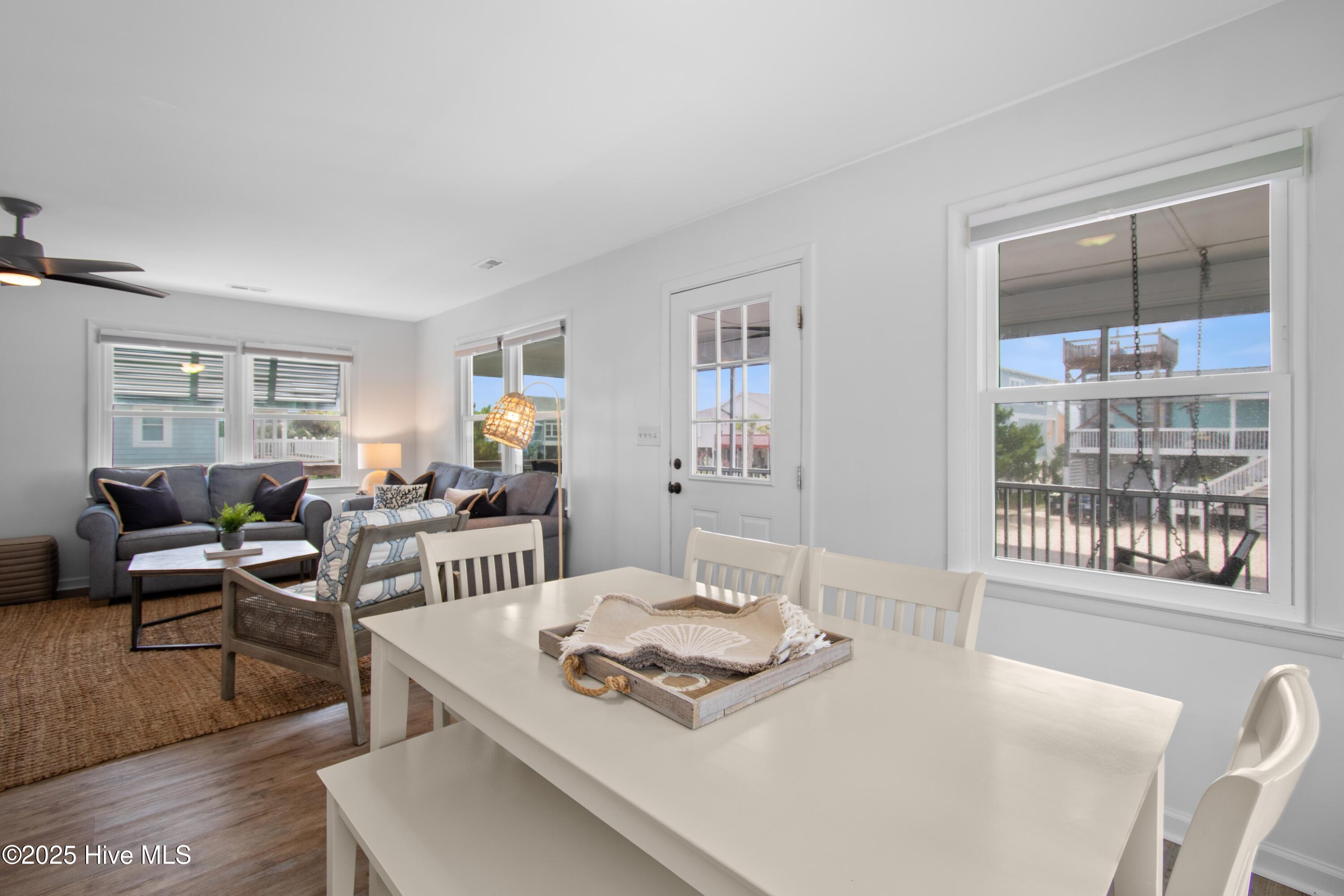 1012 W Pelican Drive