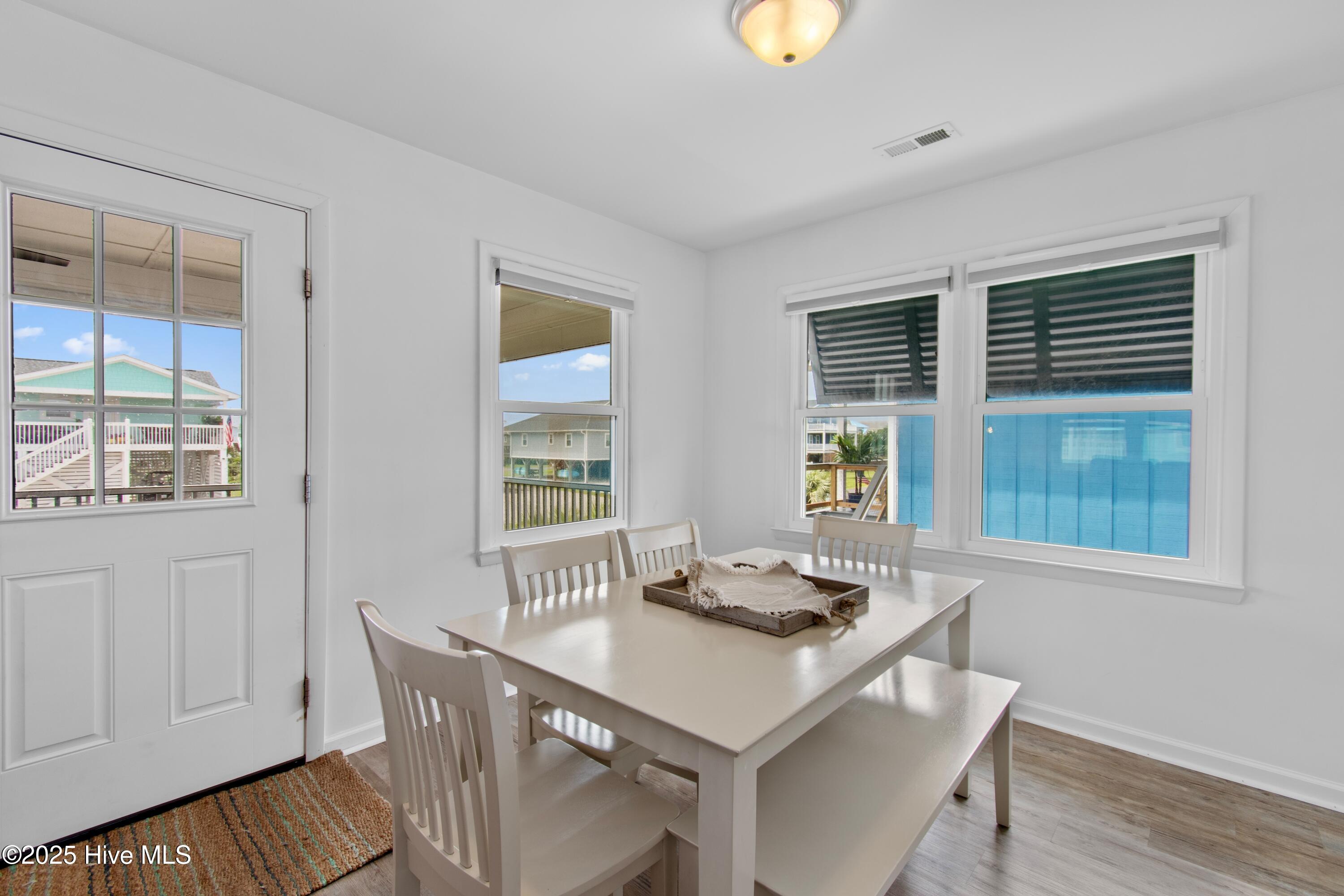 1012 W Pelican Drive