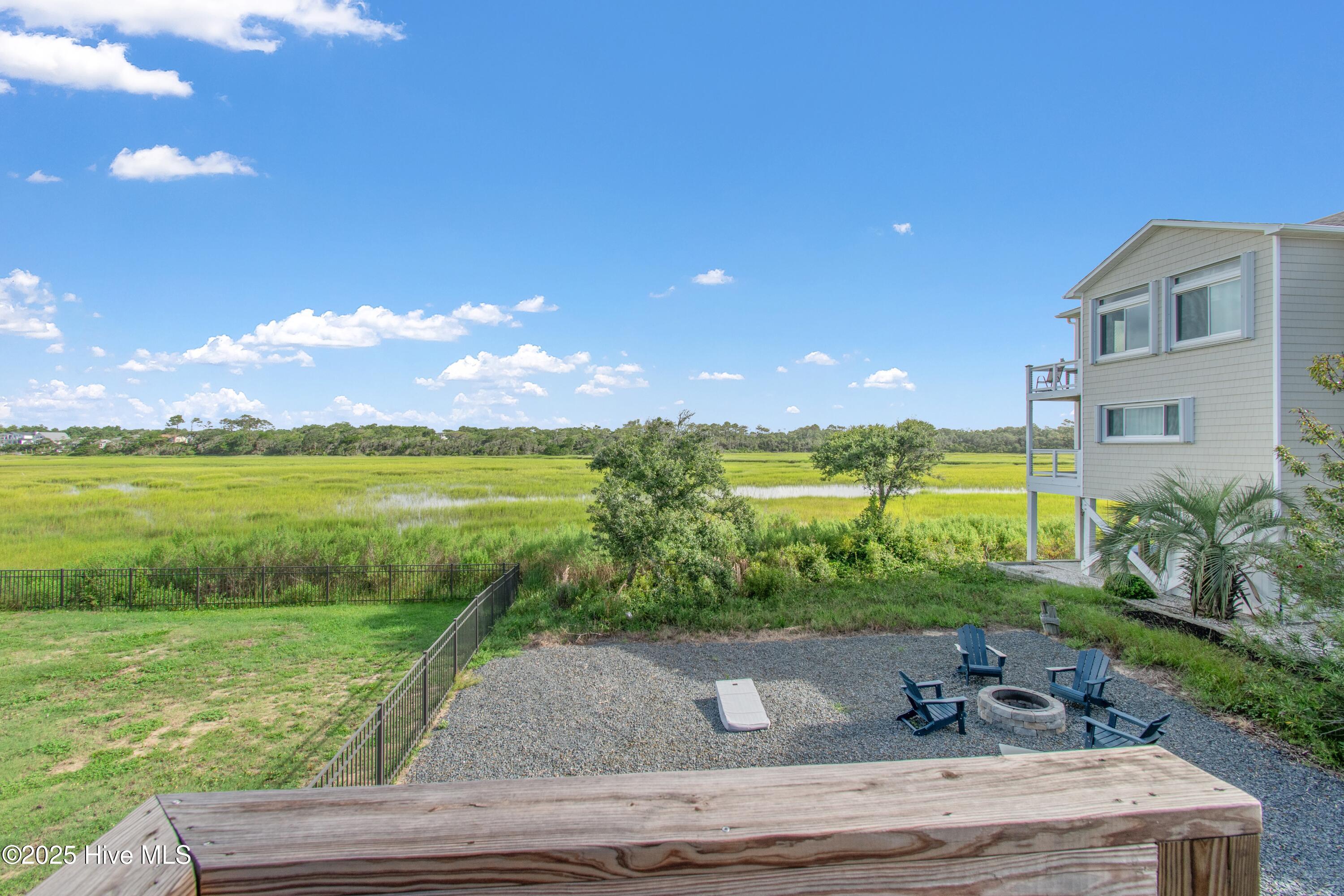 1012 W Pelican Drive