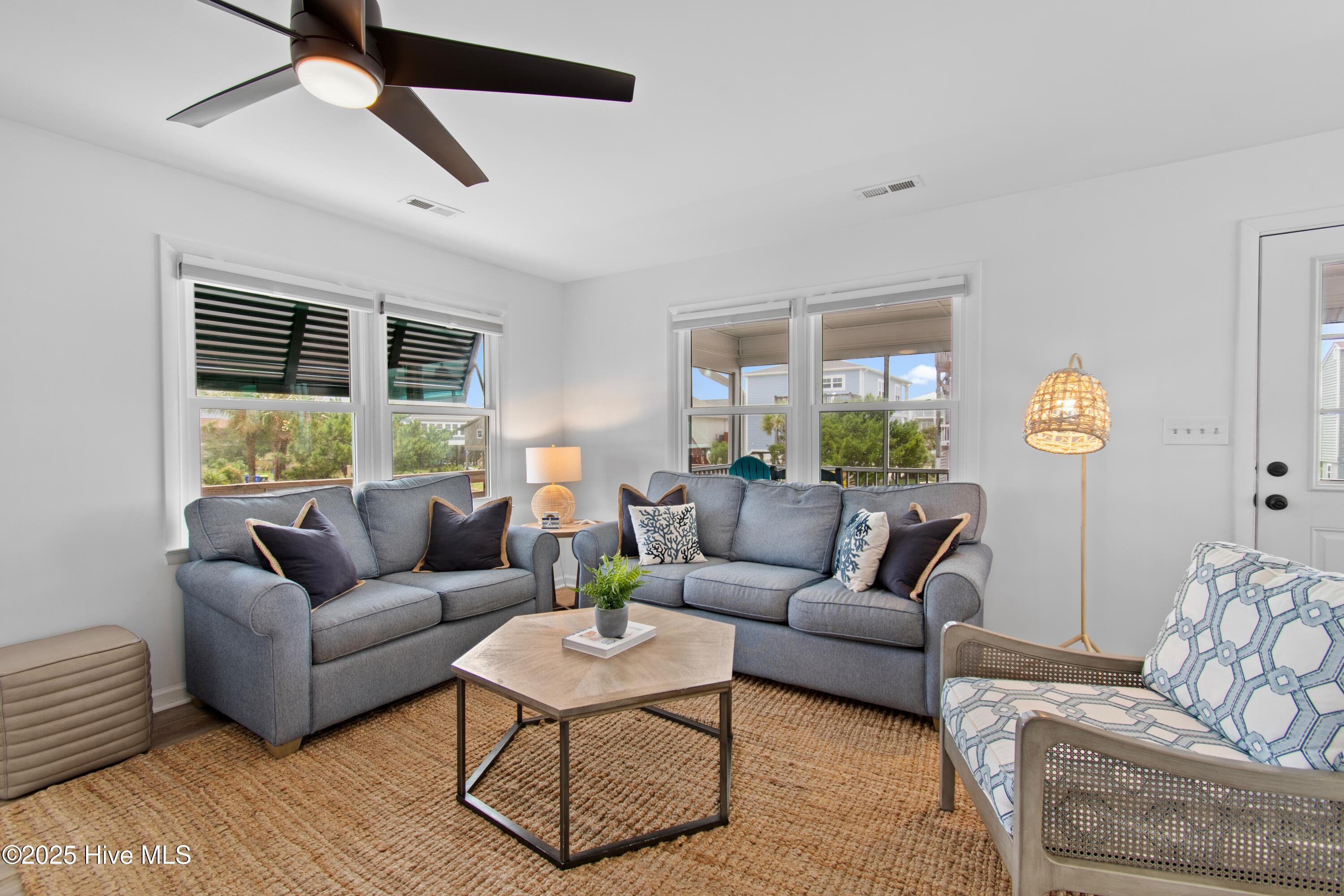 1012 W Pelican Drive