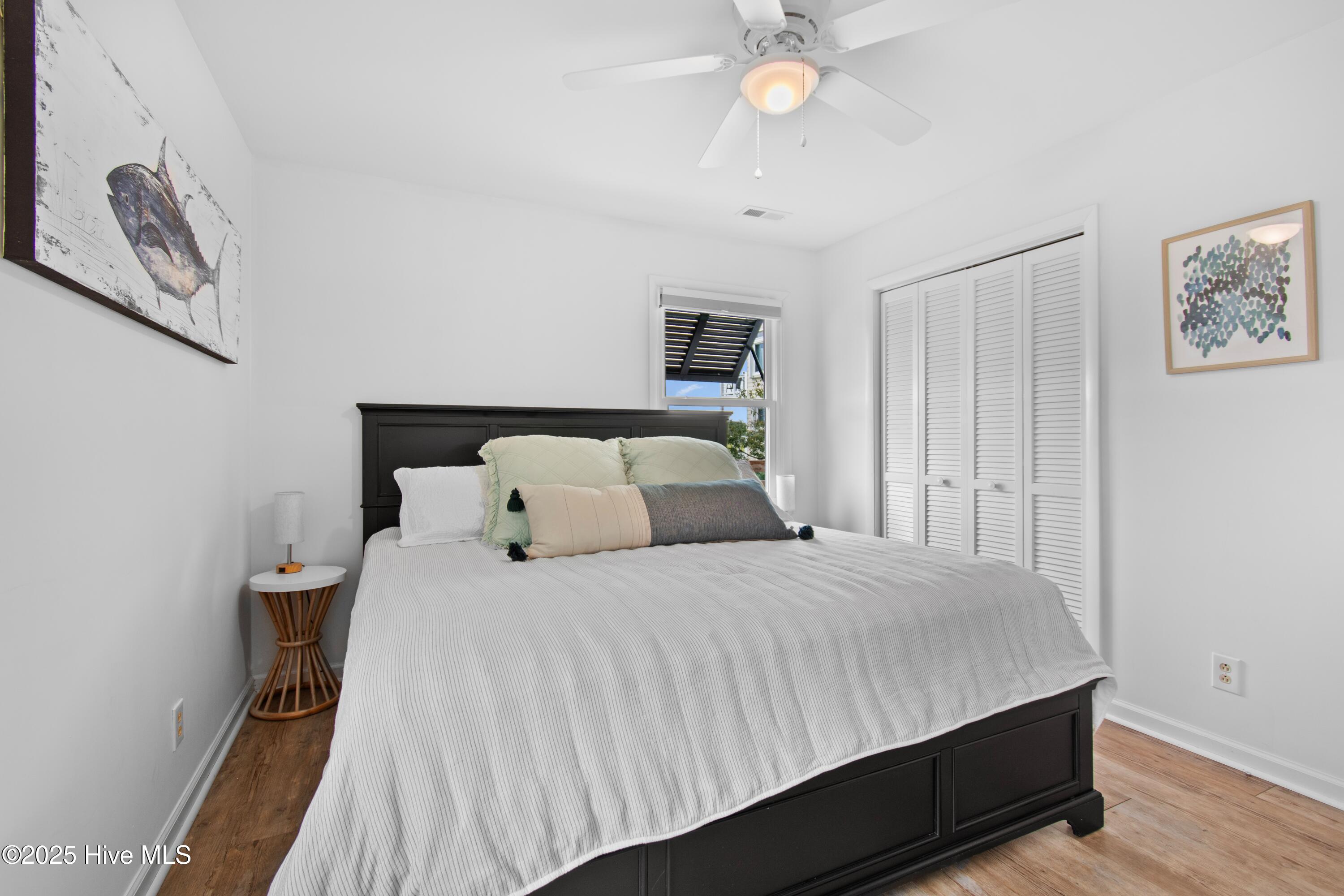 1012 W Pelican Drive