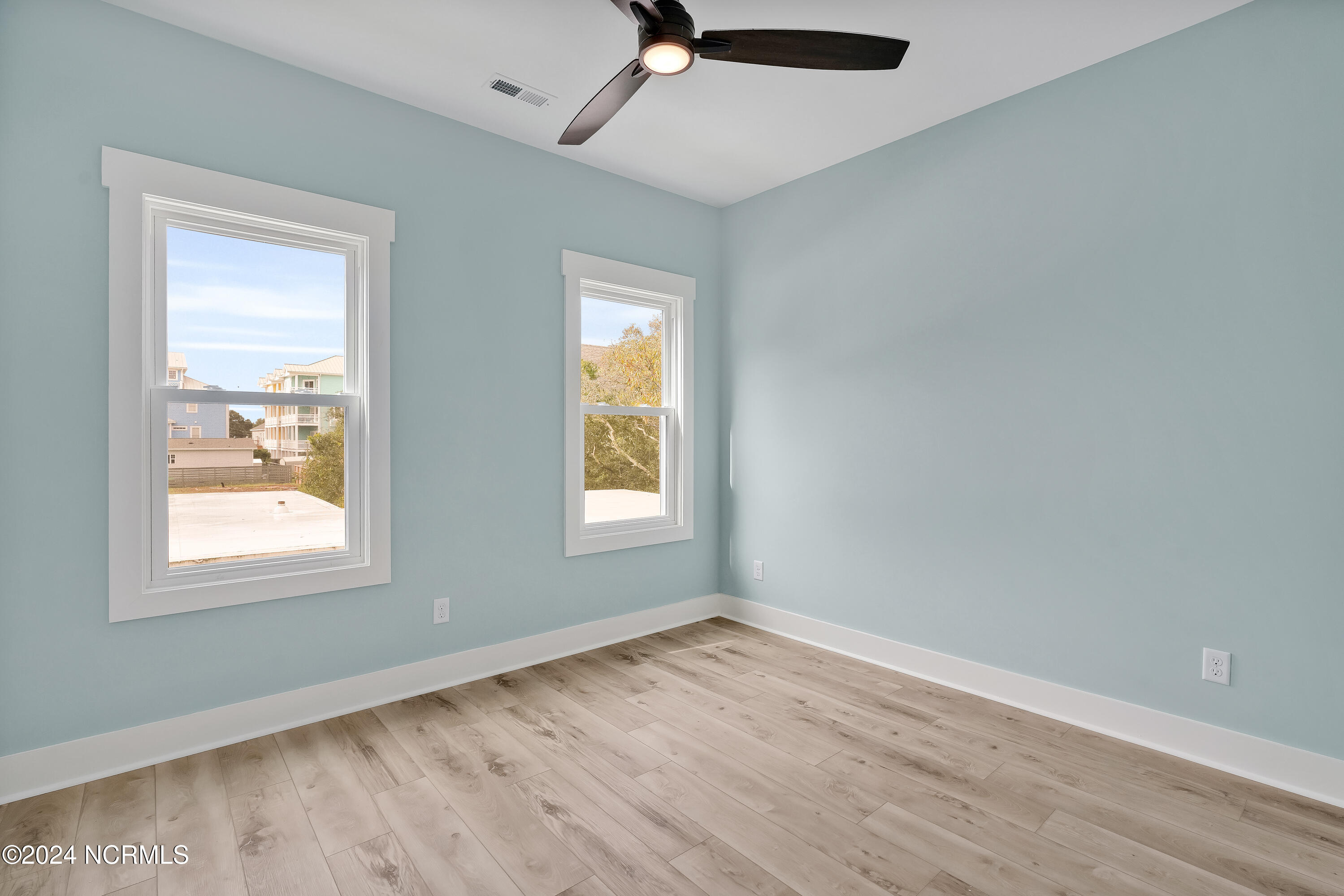 203 Texas Avenue, 1