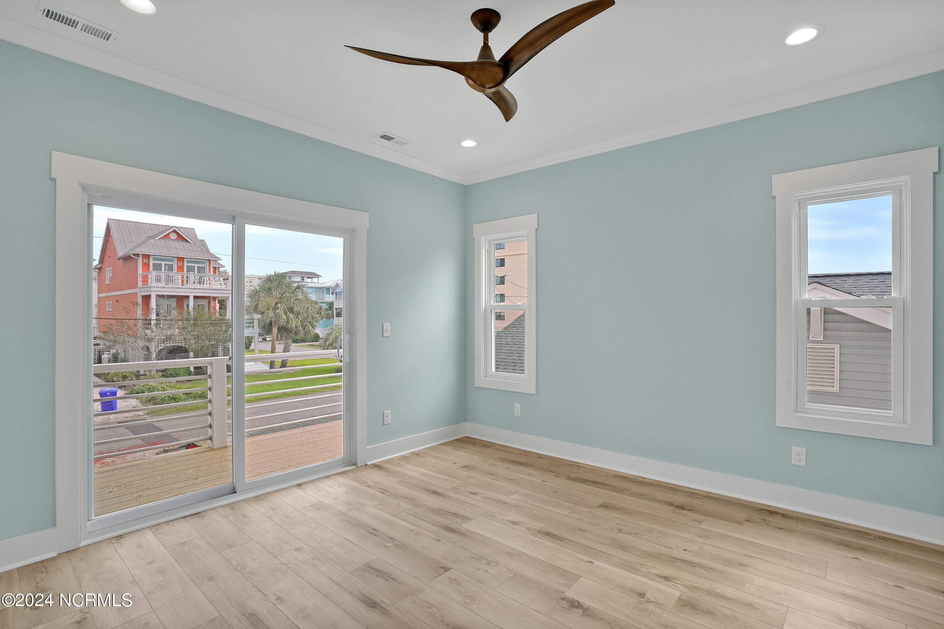 203 Texas Avenue, 1