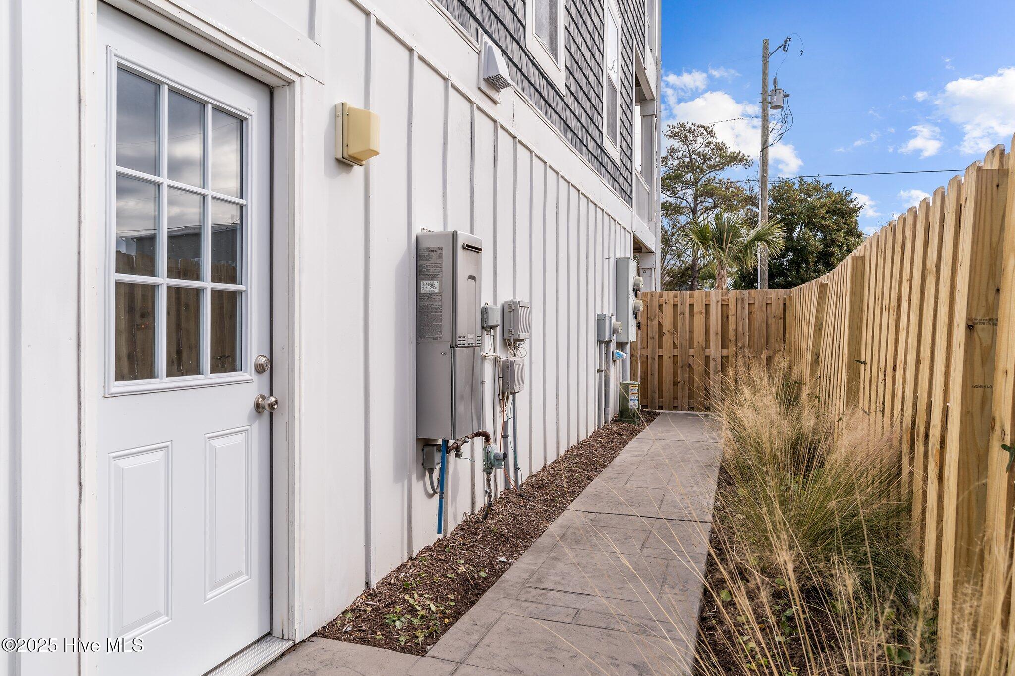 1412 Bonito Lane Unit 1