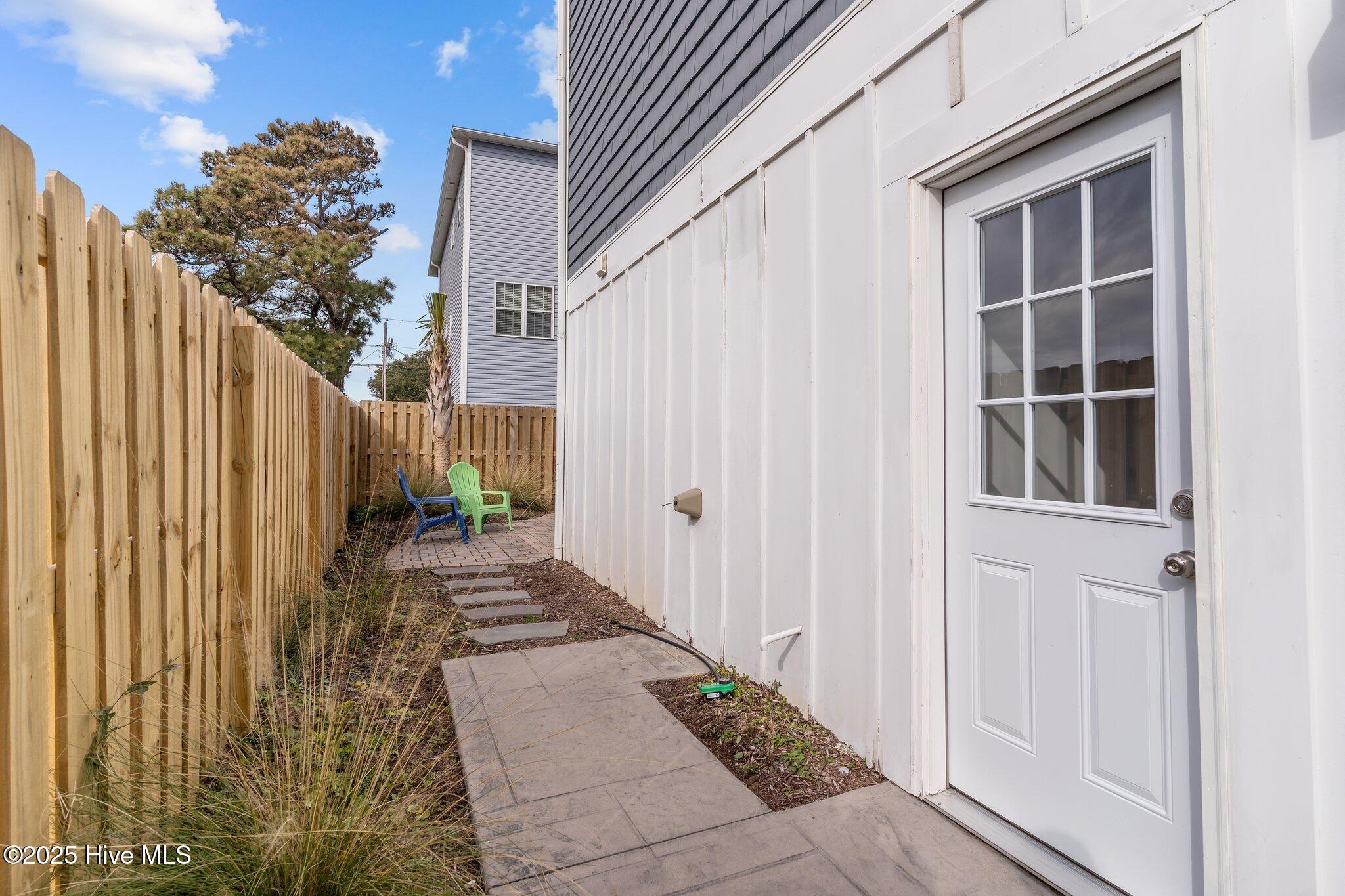 1412 Bonito Lane Unit 1