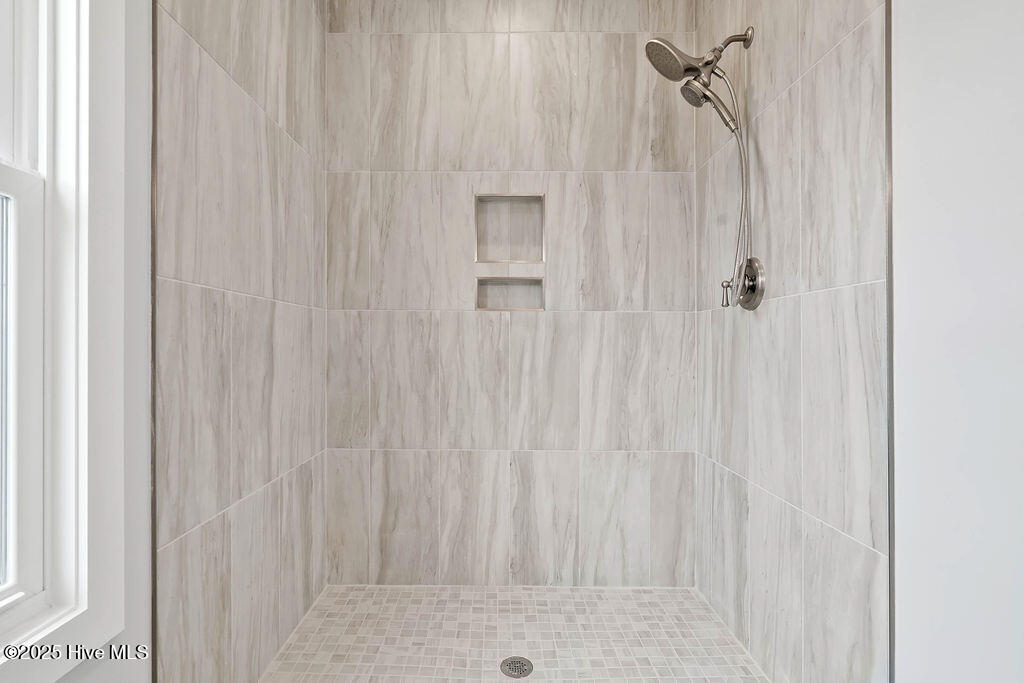 215 Spartanburg Avenue, 1