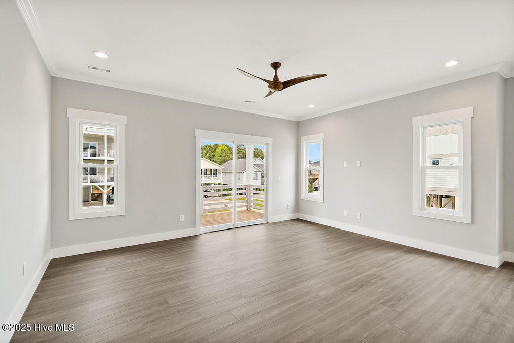 215 Spartanburg Avenue, 1